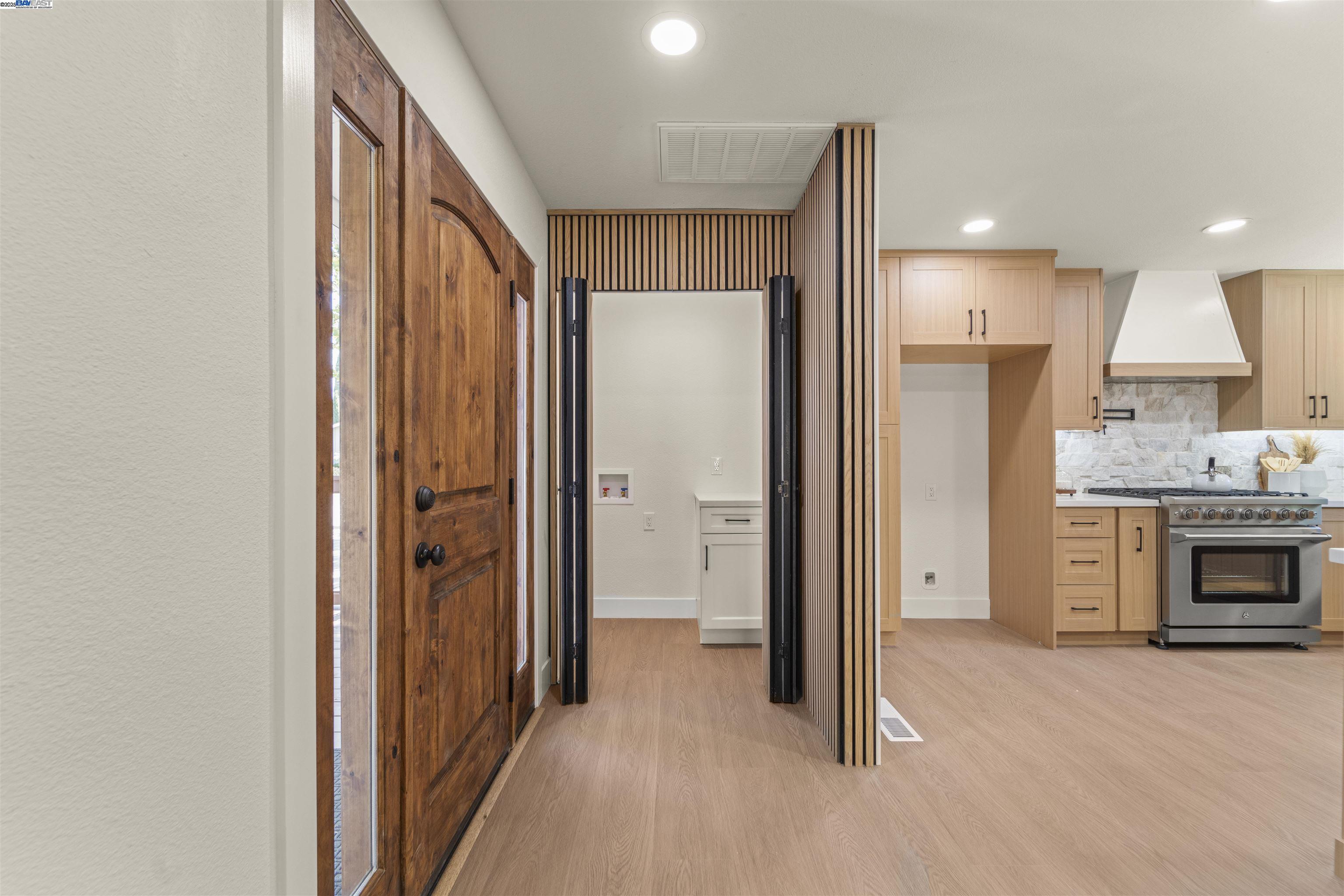 Detail Gallery Image 25 of 55 For 1685 Westchester Pl, Concord,  CA 94519 - 4 Beds | 2 Baths