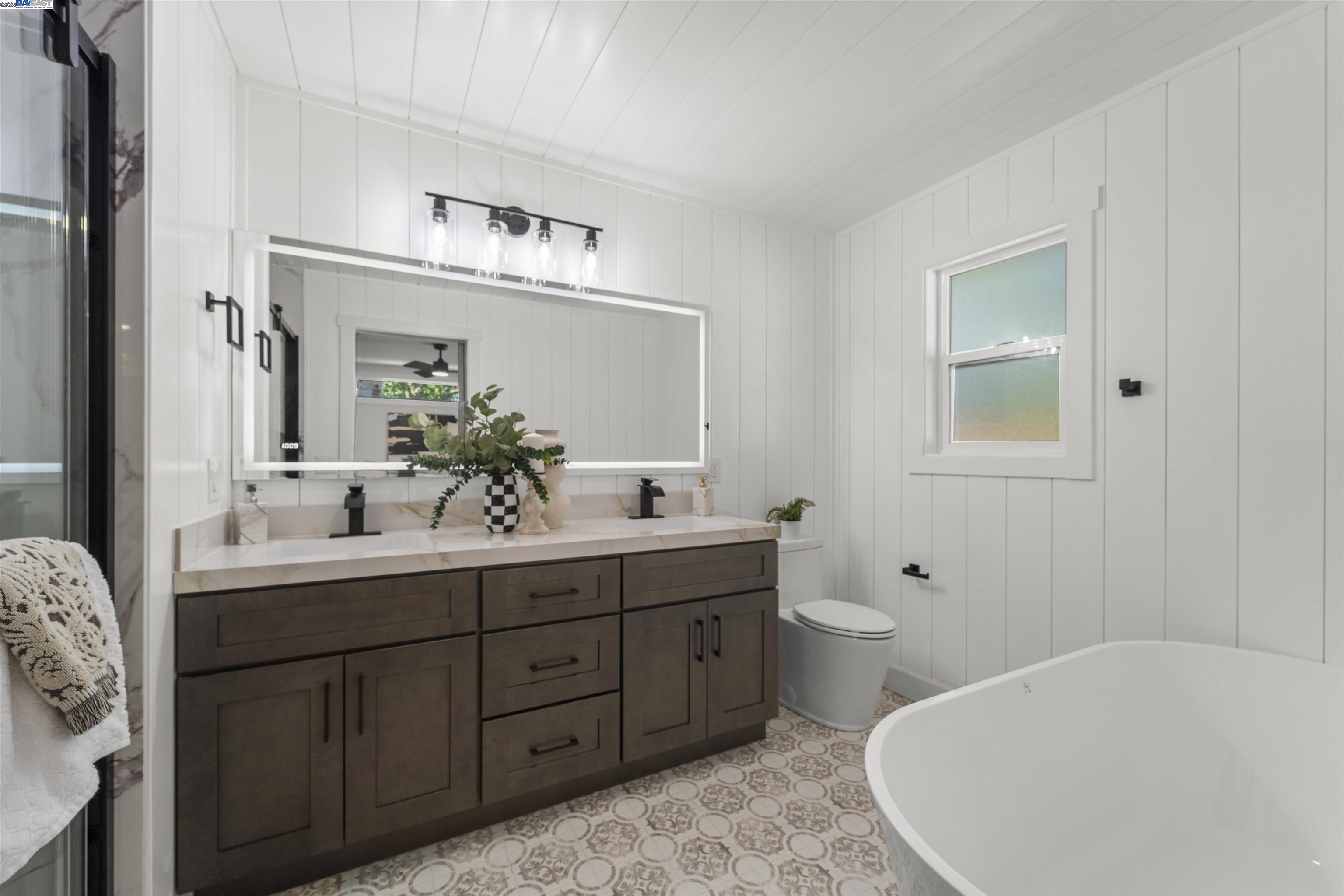 Detail Gallery Image 31 of 55 For 1685 Westchester Pl, Concord,  CA 94519 - 4 Beds | 2 Baths