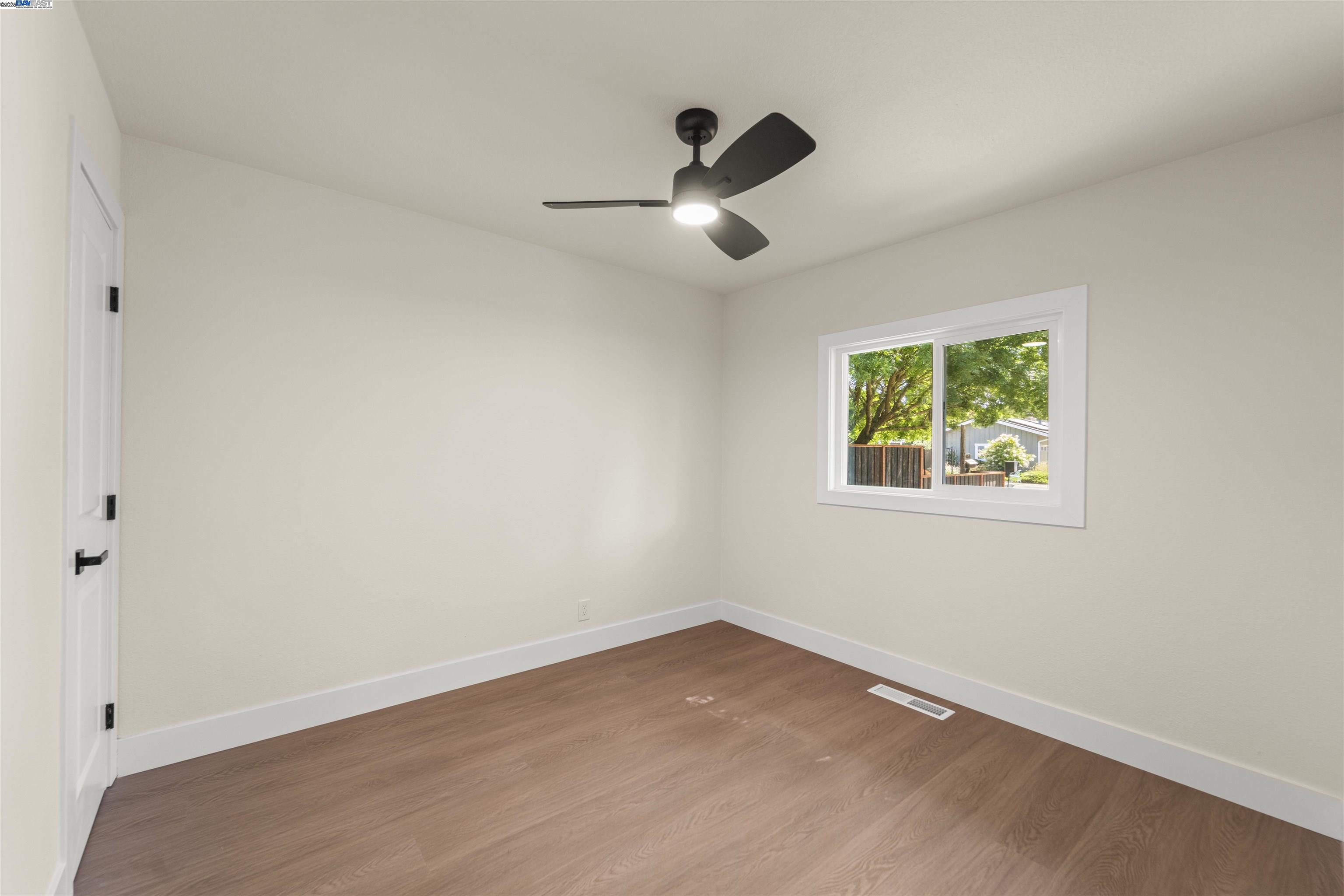 Detail Gallery Image 37 of 55 For 1685 Westchester Pl, Concord,  CA 94519 - 4 Beds | 2 Baths