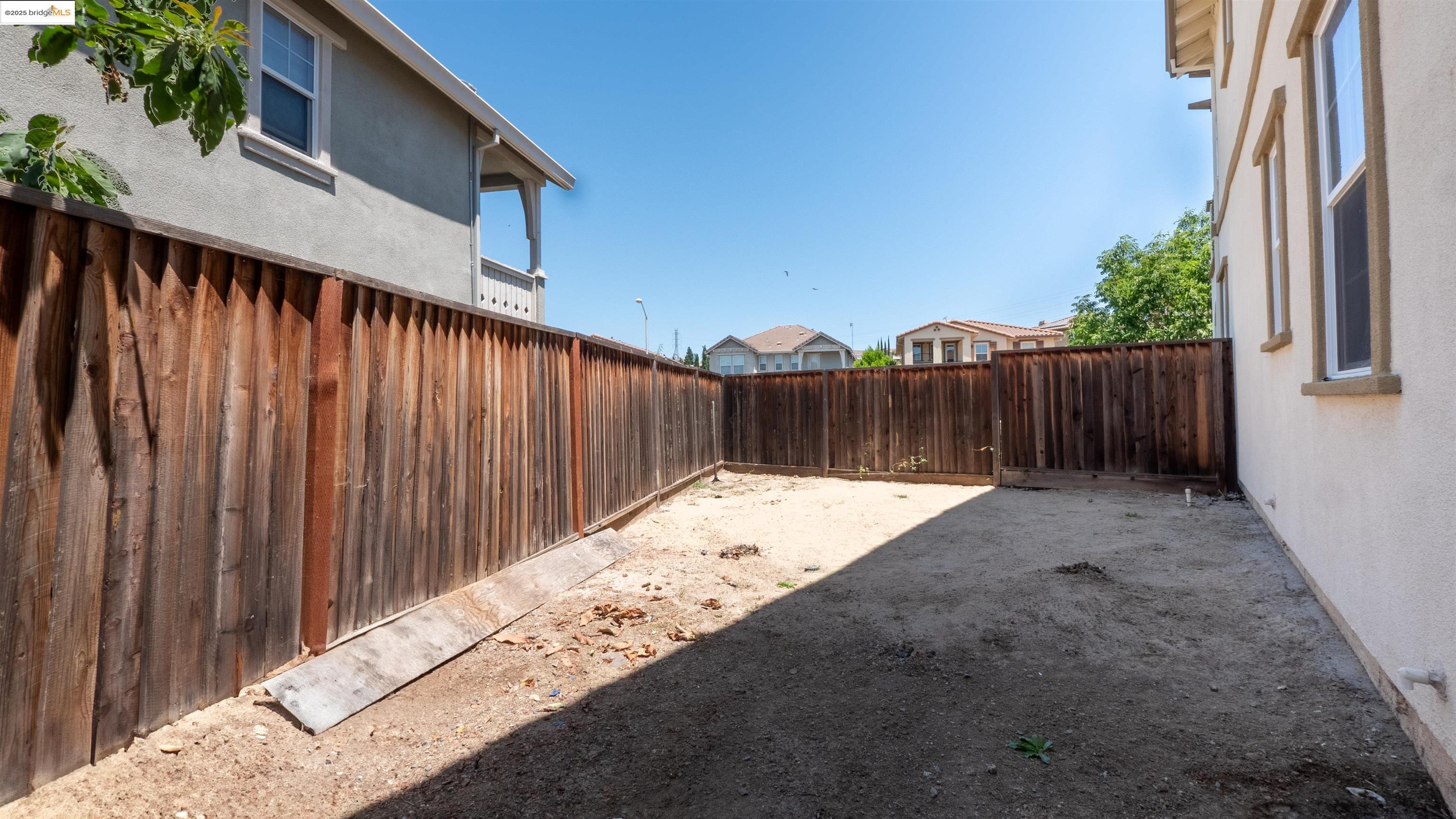 Detail Gallery Image 28 of 29 For 4590 Donegal Way, Antioch,  CA 94531 - 3 Beds | 2/1 Baths