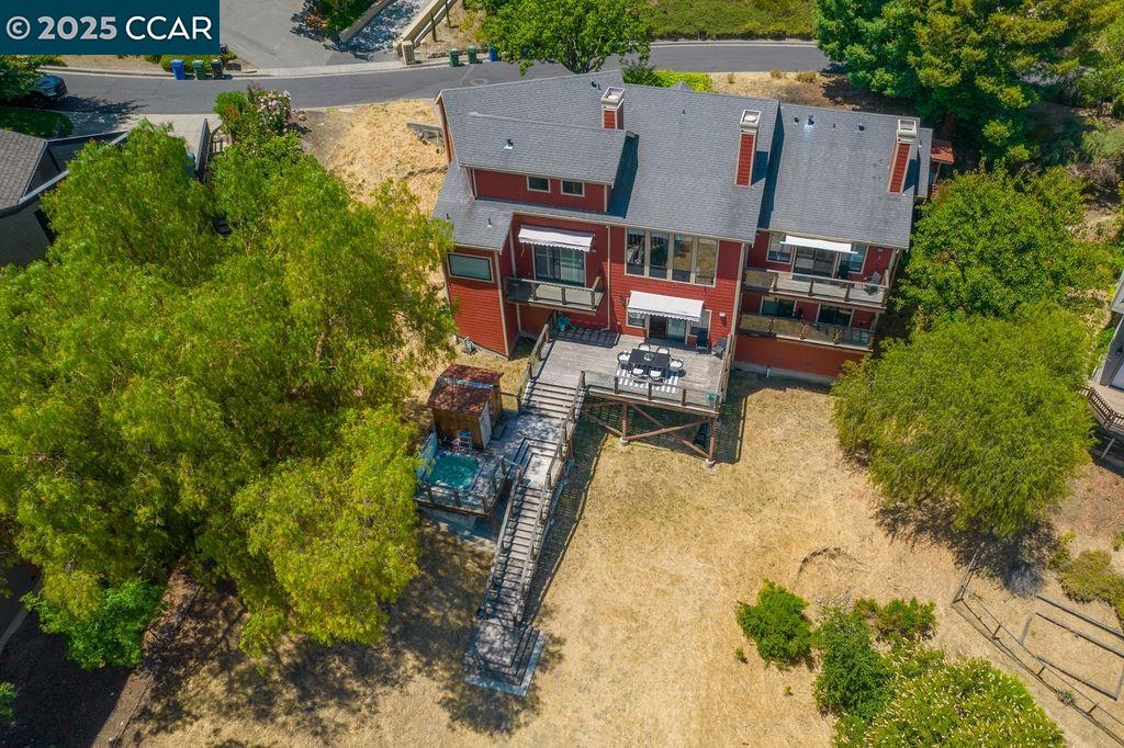 Detail Gallery Image 2 of 51 For 172 Rudgear Dr, Walnut Creek,  CA 94596 - 4 Beds | 2/1 Baths
