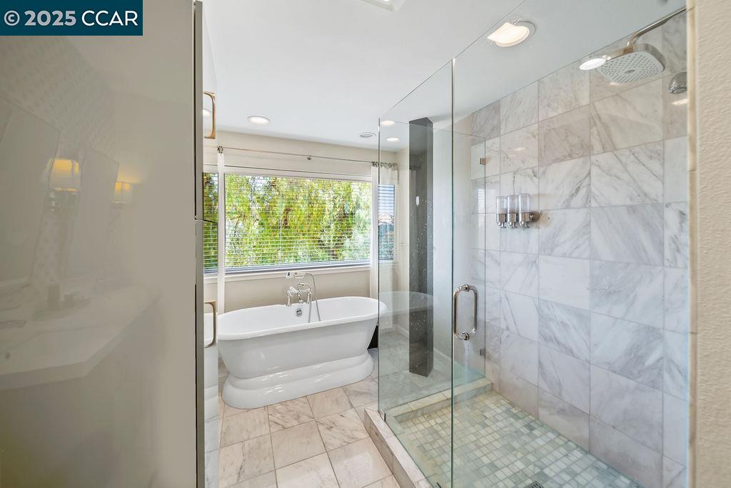 Detail Gallery Image 32 of 51 For 172 Rudgear Dr, Walnut Creek,  CA 94596 - 4 Beds | 2/1 Baths