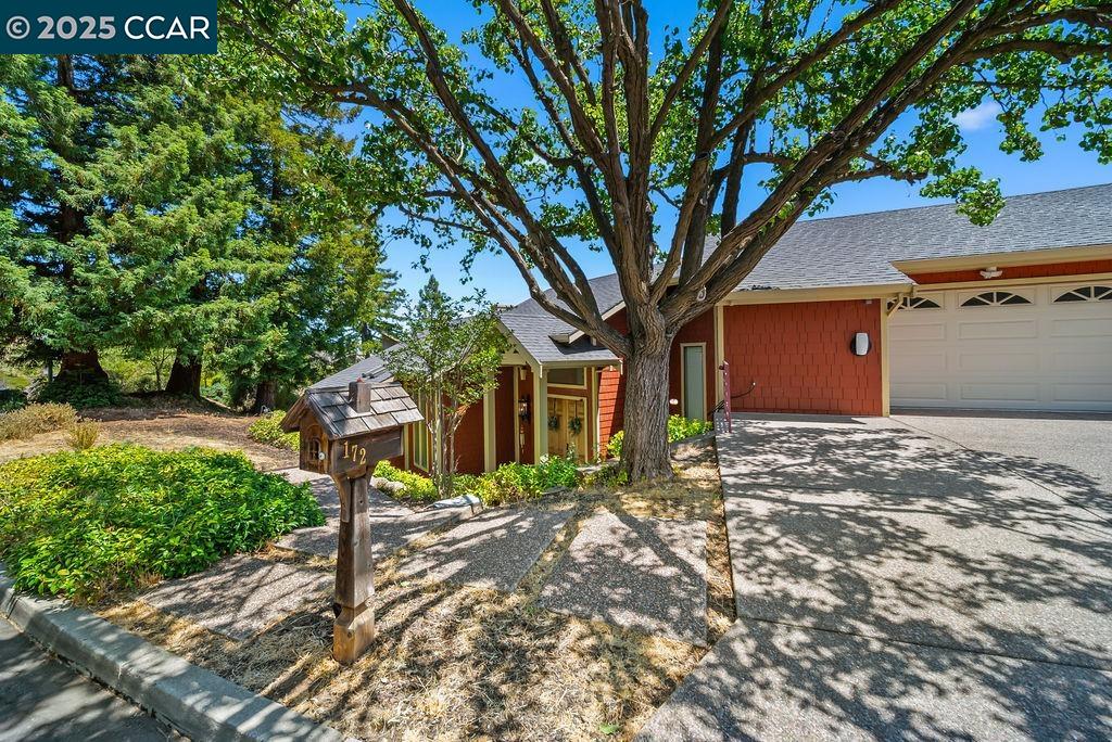 Detail Gallery Image 43 of 51 For 172 Rudgear Dr, Walnut Creek,  CA 94596 - 4 Beds | 2/1 Baths