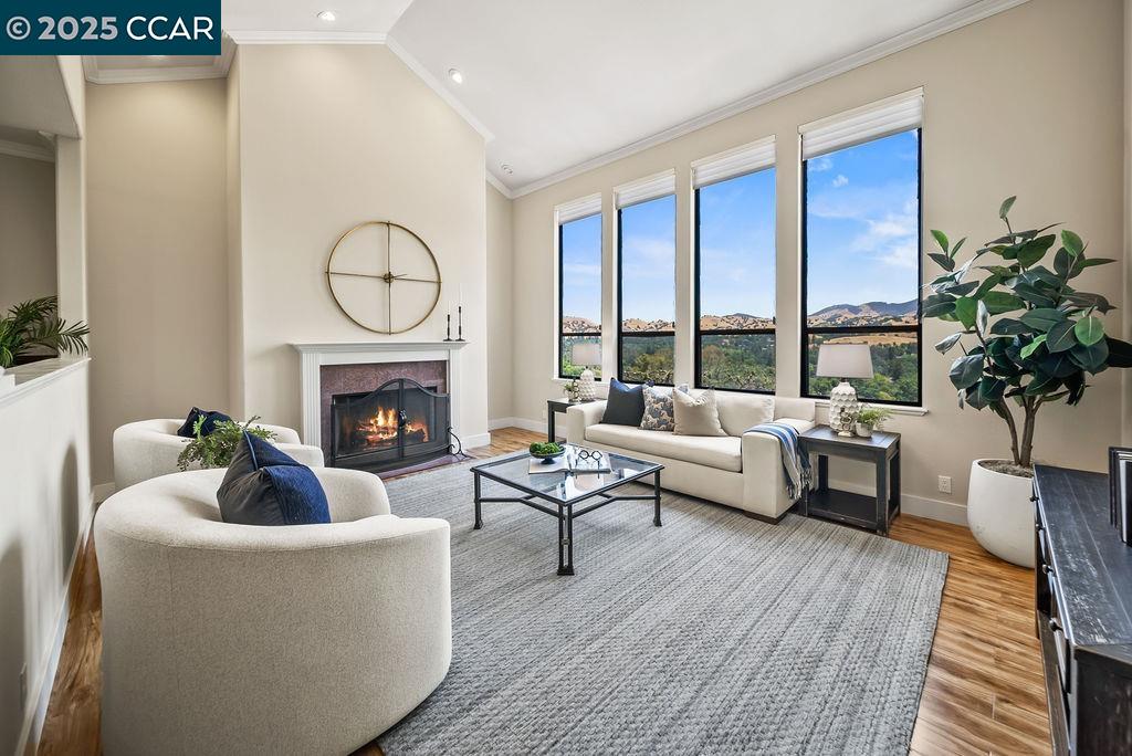 Detail Gallery Image 6 of 51 For 172 Rudgear Dr, Walnut Creek,  CA 94596 - 4 Beds | 2/1 Baths