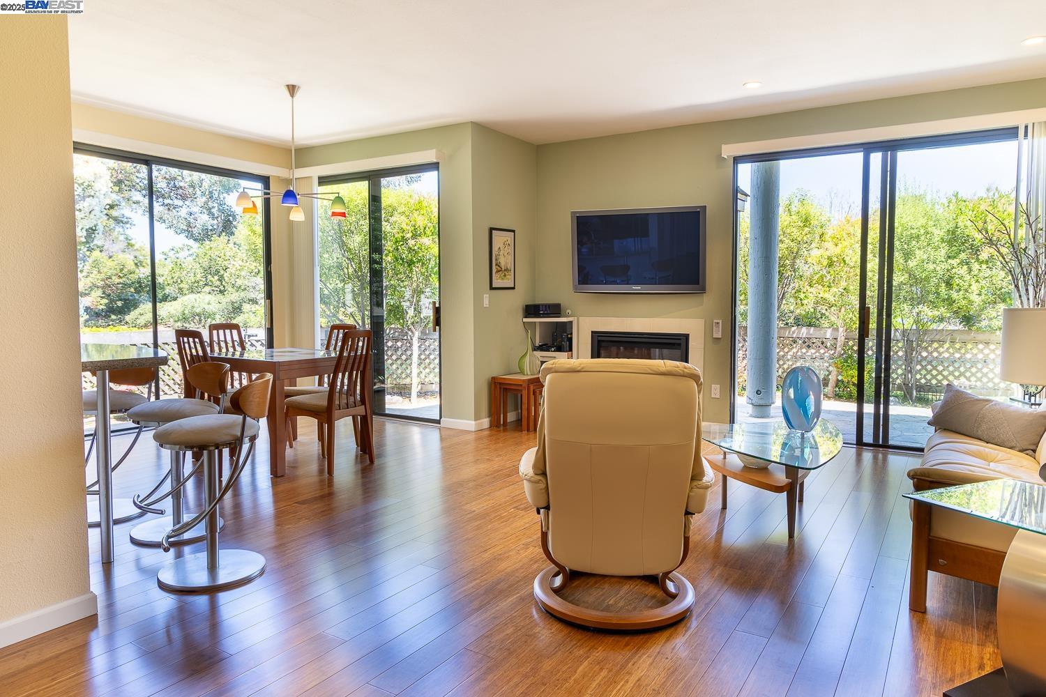 Photo #4: 41103150 Listing 