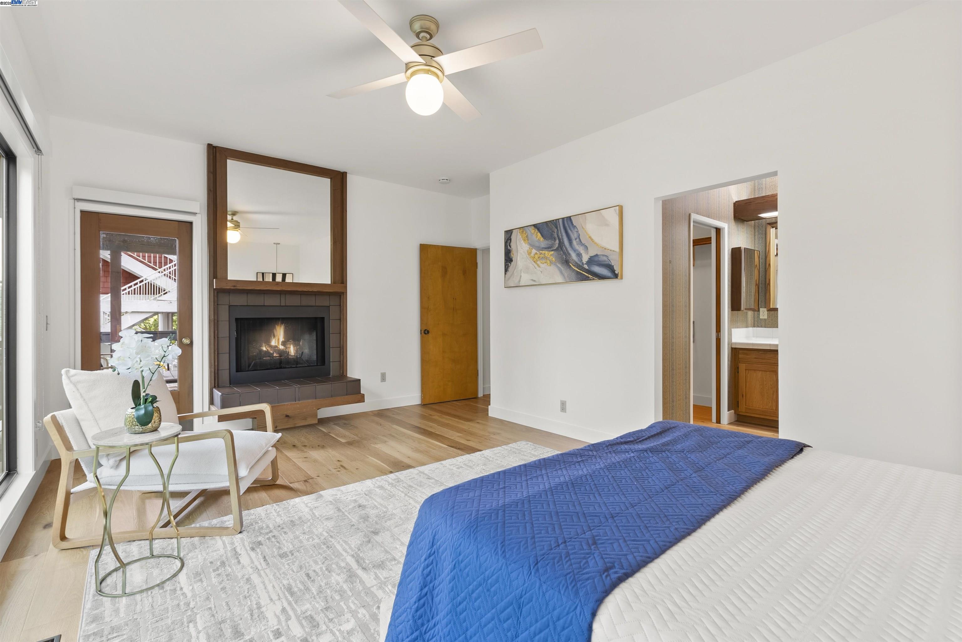 Detail Gallery Image 23 of 50 For 6425 Zinn Dr, Oakland,  CA 94611 - 4 Beds | 2/1 Baths