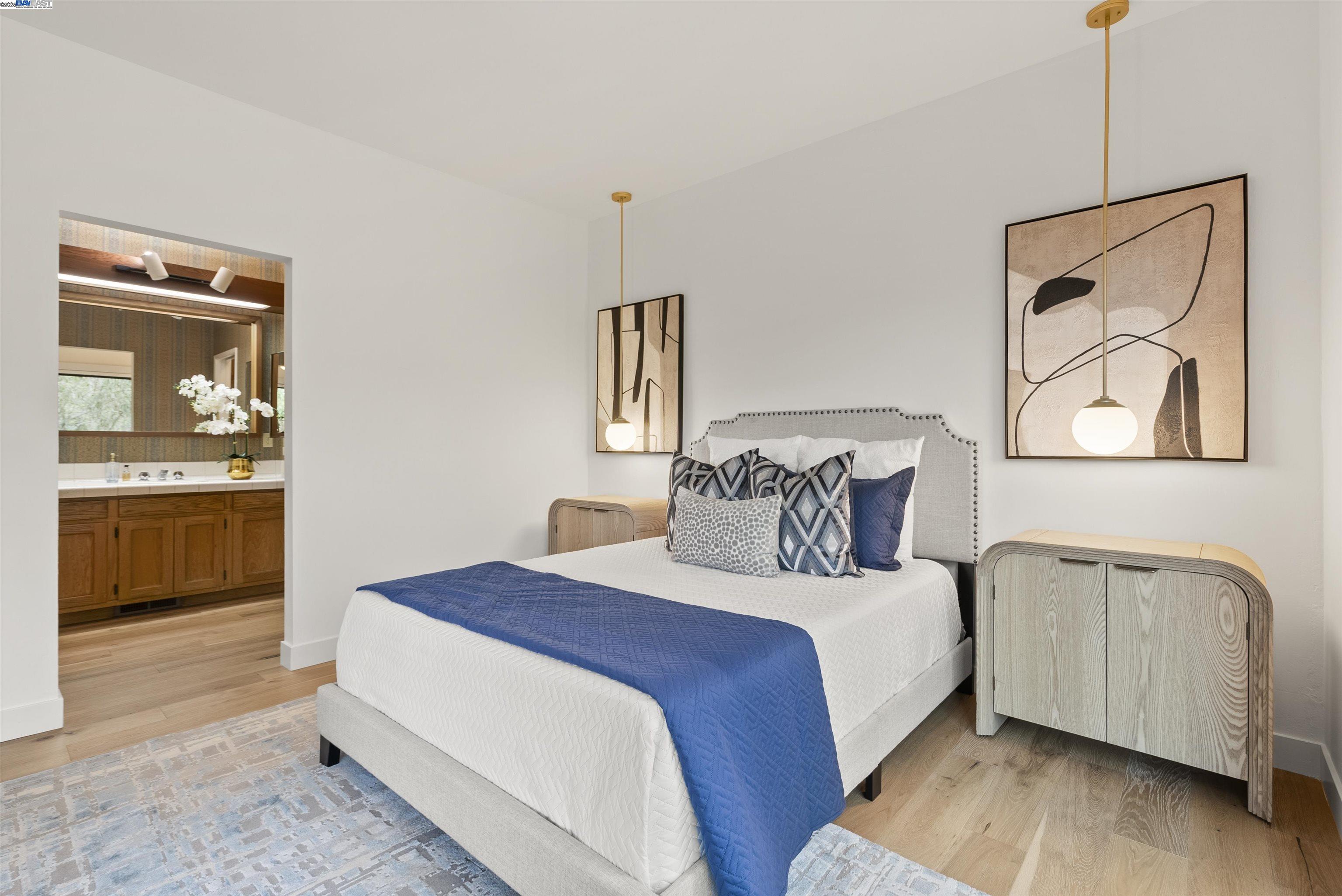 Detail Gallery Image 24 of 50 For 6425 Zinn Dr, Oakland,  CA 94611 - 4 Beds | 2/1 Baths