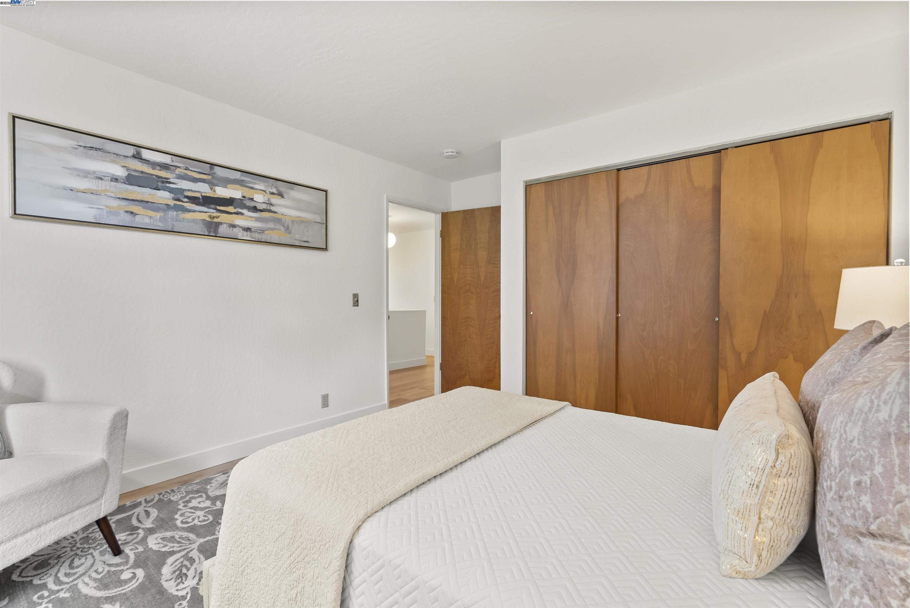 Detail Gallery Image 30 of 50 For 6425 Zinn Dr, Oakland,  CA 94611 - 4 Beds | 2/1 Baths