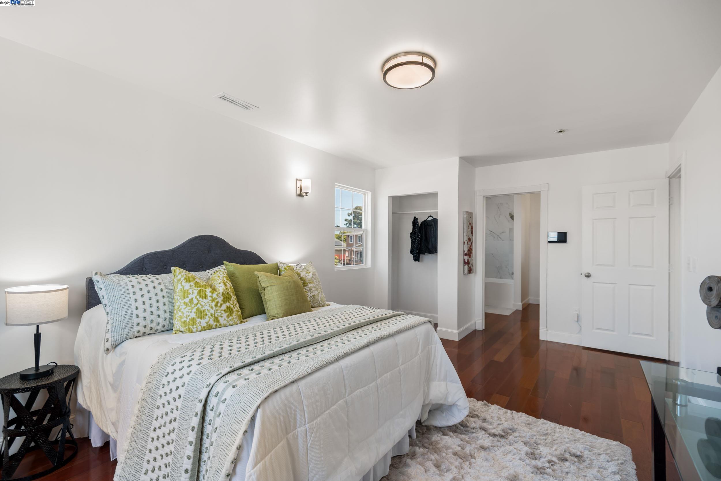 Detail Gallery Image 11 of 42 For 829 9th St, Richmond,  CA 94801 - 6 Beds | 5 Baths