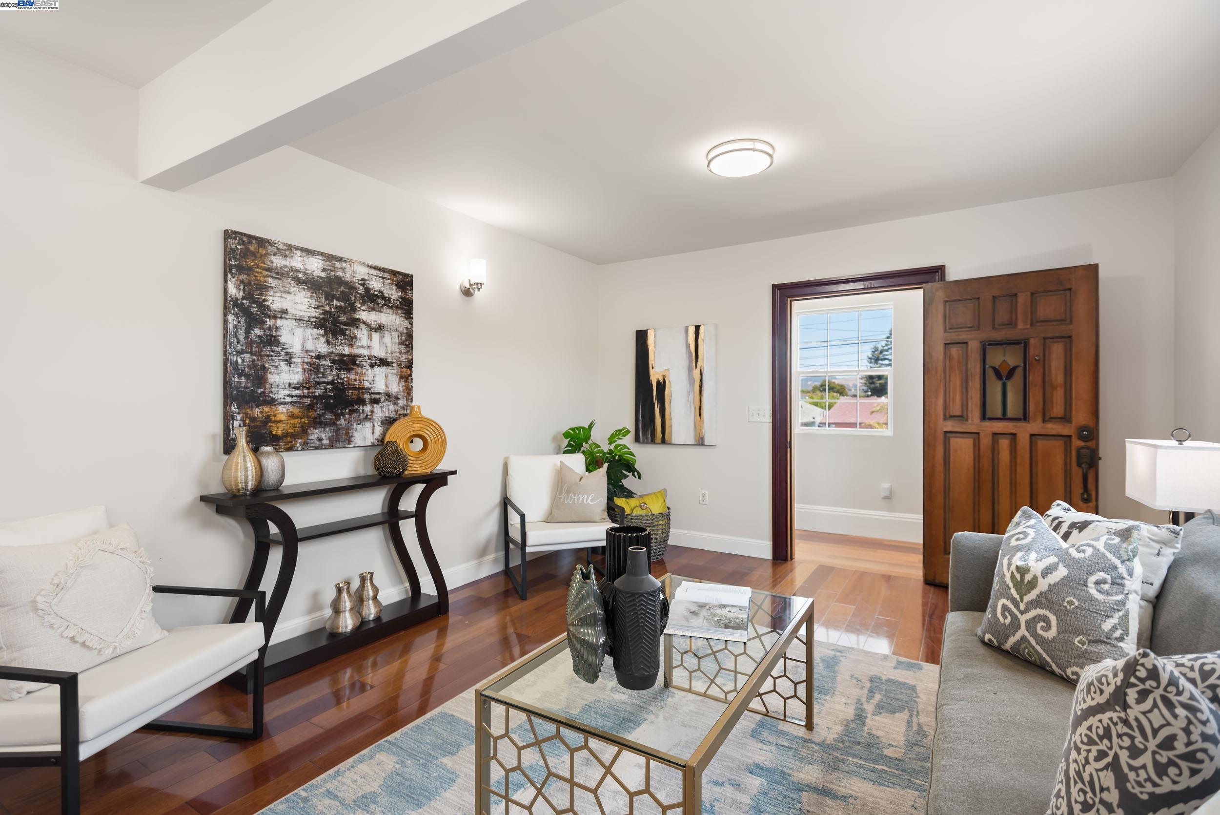 Detail Gallery Image 3 of 42 For 829 9th St, Richmond,  CA 94801 - 6 Beds | 5 Baths