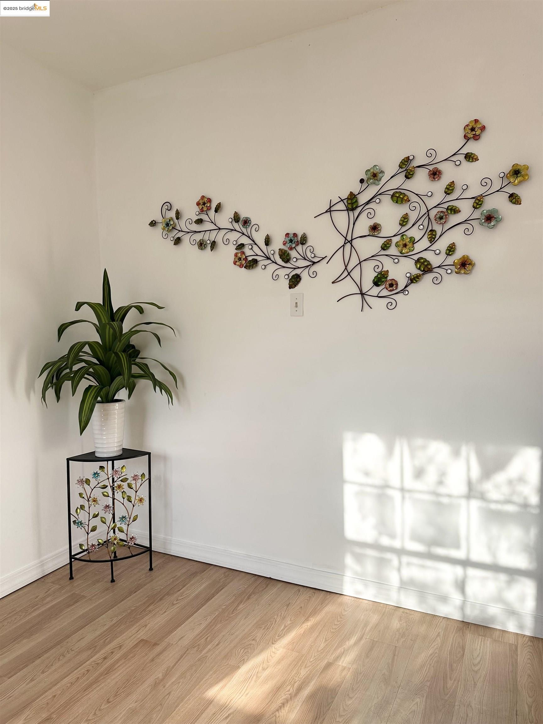 Detail Gallery Image 16 of 53 For 120 16th St, Richmond,  CA 94801 - 2 Beds | 1 Baths