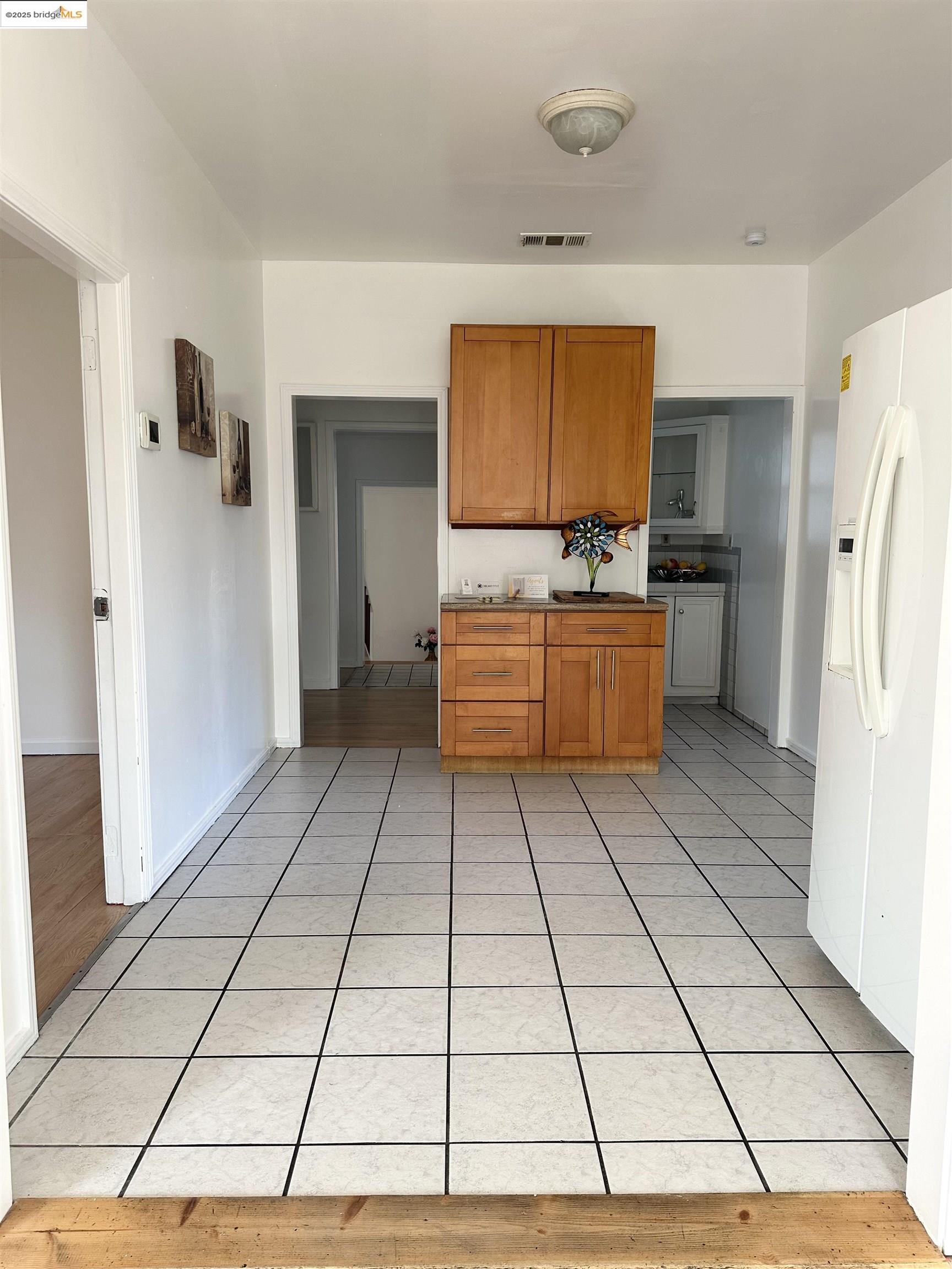 Detail Gallery Image 17 of 53 For 120 16th St, Richmond,  CA 94801 - 2 Beds | 1 Baths
