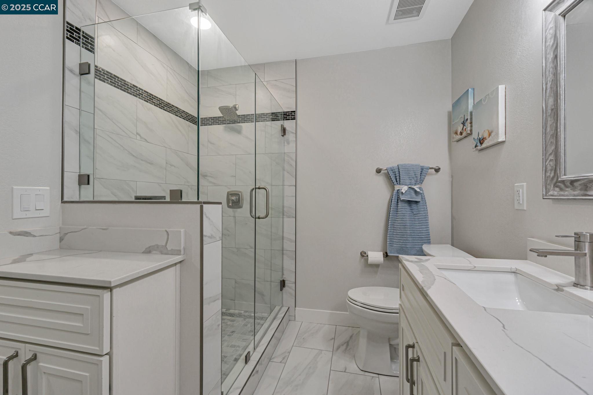 Detail Gallery Image 22 of 44 For 2900 Tice Creek Dr #8,  Walnut Creek,  CA 94595 - 2 Beds | 2 Baths