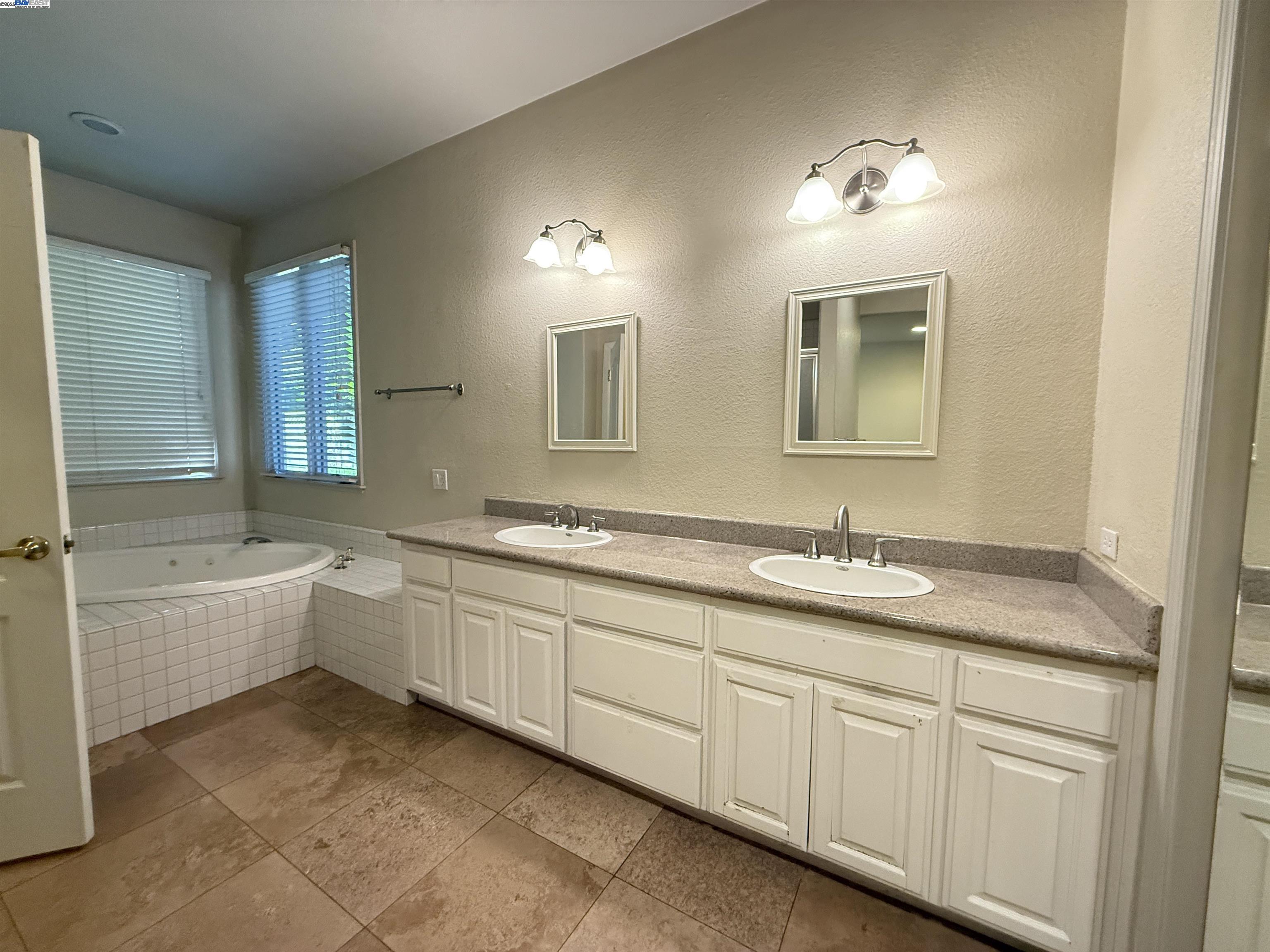 7879 Cypress Creek Ct, Pleasanton, California 94588, 4 Bedrooms Bedrooms, 7 Rooms Rooms,3 BathroomsBathrooms,Residential Lease,For Rent,7879 Cypress Creek Ct,41103171