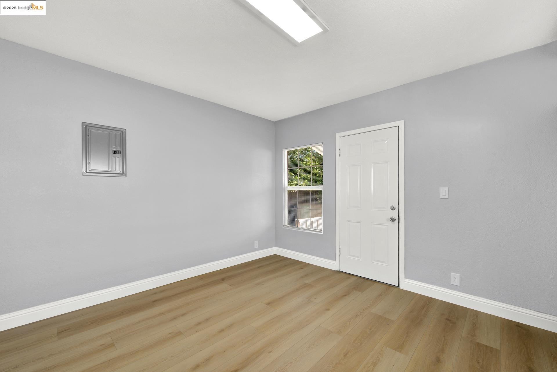 Detail Gallery Image 18 of 43 For 1618 100th Ave, Oakland,  CA 94603 - 2 Beds | 1 Baths