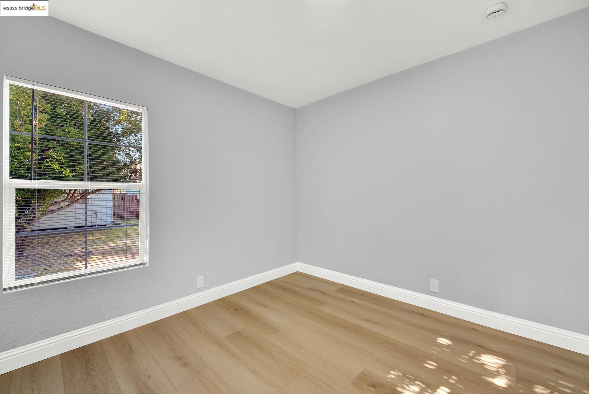 Detail Gallery Image 26 of 43 For 1618 100th Ave, Oakland,  CA 94603 - 2 Beds | 1 Baths