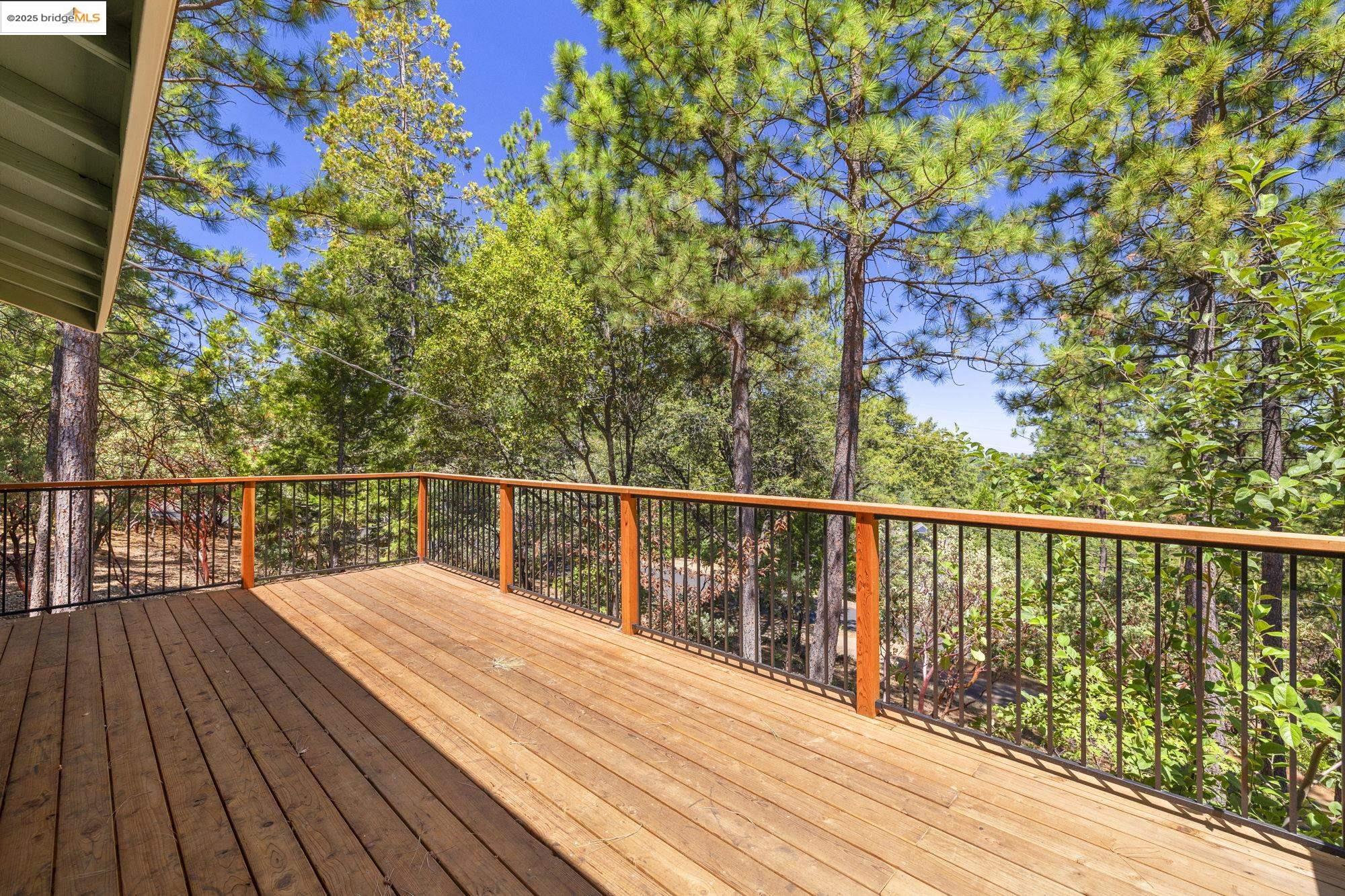 Detail Gallery Image 26 of 28 For 12017 Hillhurst, Groveland,  CA 95321 - 3 Beds | 3 Baths