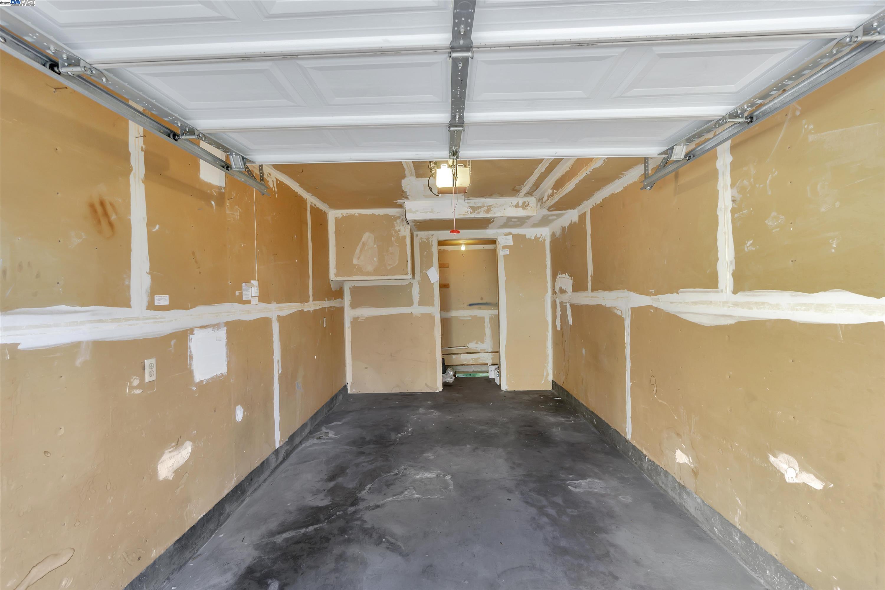 1896 San Vincente Dr # 13, Concord, California 94519, 2 Bedrooms Bedrooms, 5 Rooms Rooms,1 BathroomBathrooms,Residential Lease,For Rent,1896 San Vincente Dr # 13,41103182
