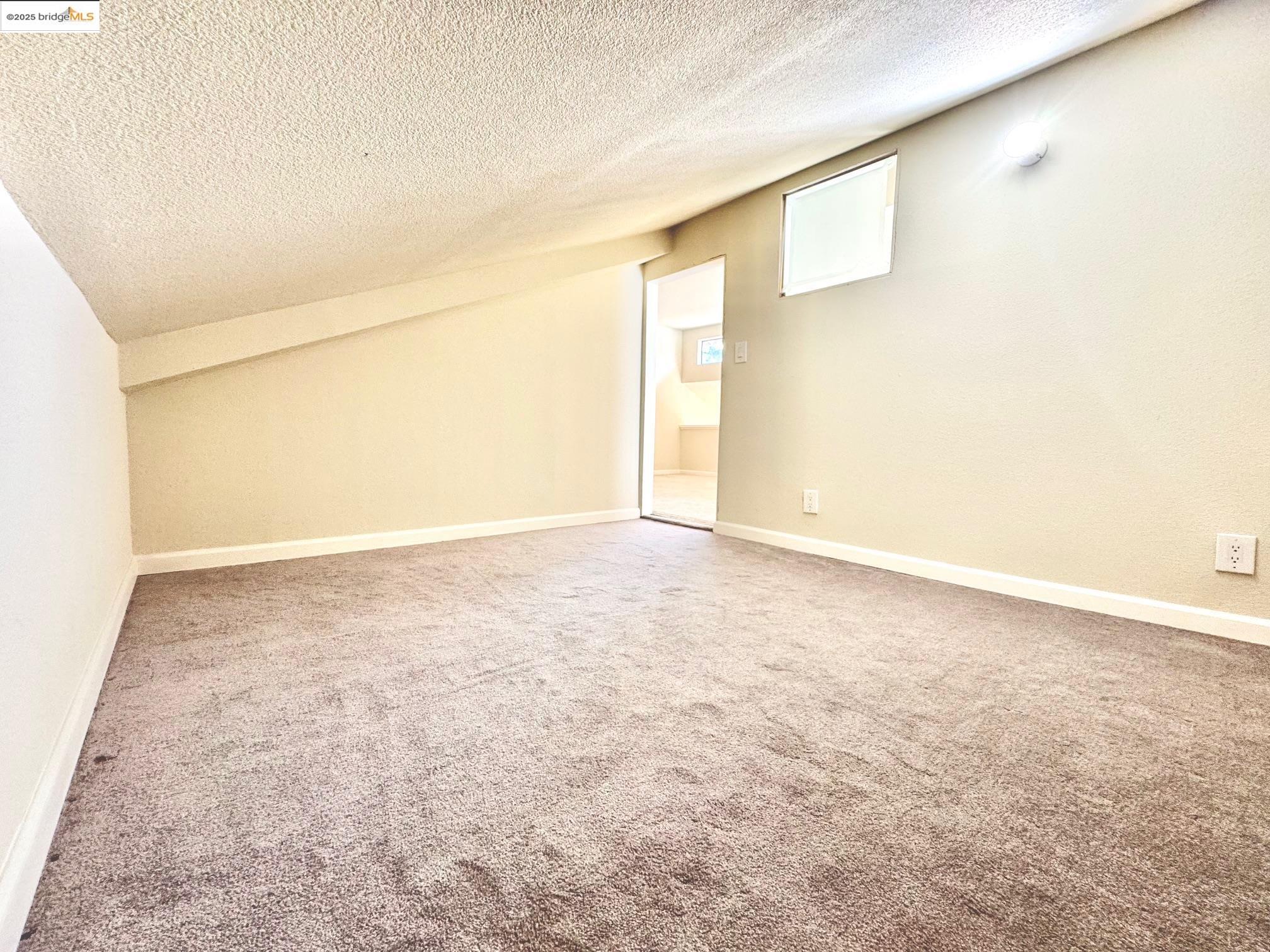 4649 Rothbury Cmn, Fremont, California 94536, 2 Bedrooms Bedrooms, 5 Rooms Rooms,2 BathroomsBathrooms,Residential Lease,For Rent,4649 Rothbury Cmn,41103186