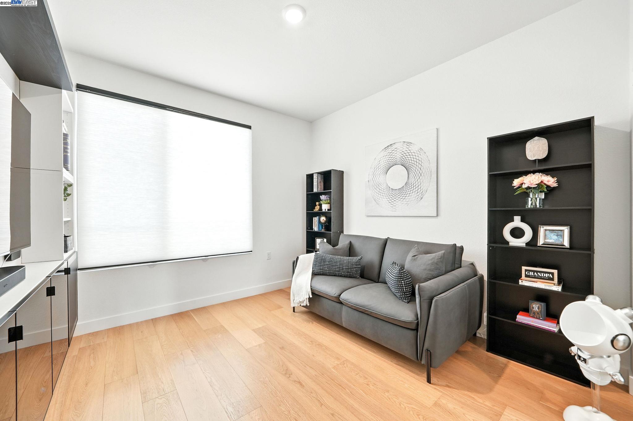 Detail Gallery Image 28 of 40 For 25243 Villager Ln, Hayward,  CA 94544 - 4 Beds | 3/1 Baths