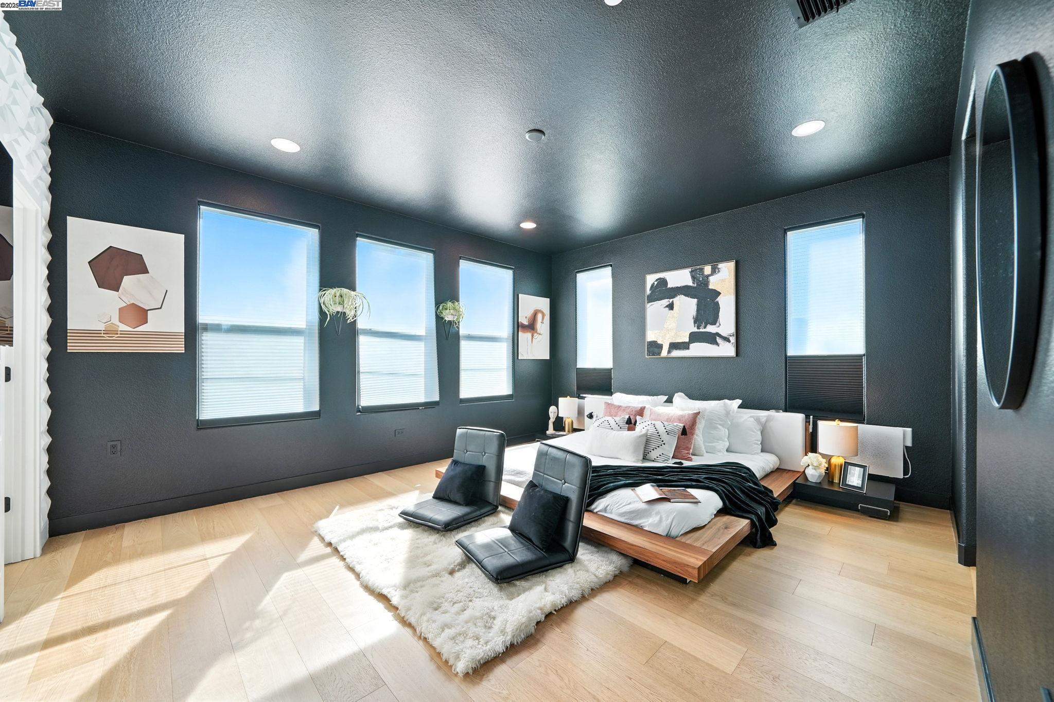 Detail Gallery Image 33 of 40 For 25243 Villager Ln, Hayward,  CA 94544 - 4 Beds | 3/1 Baths