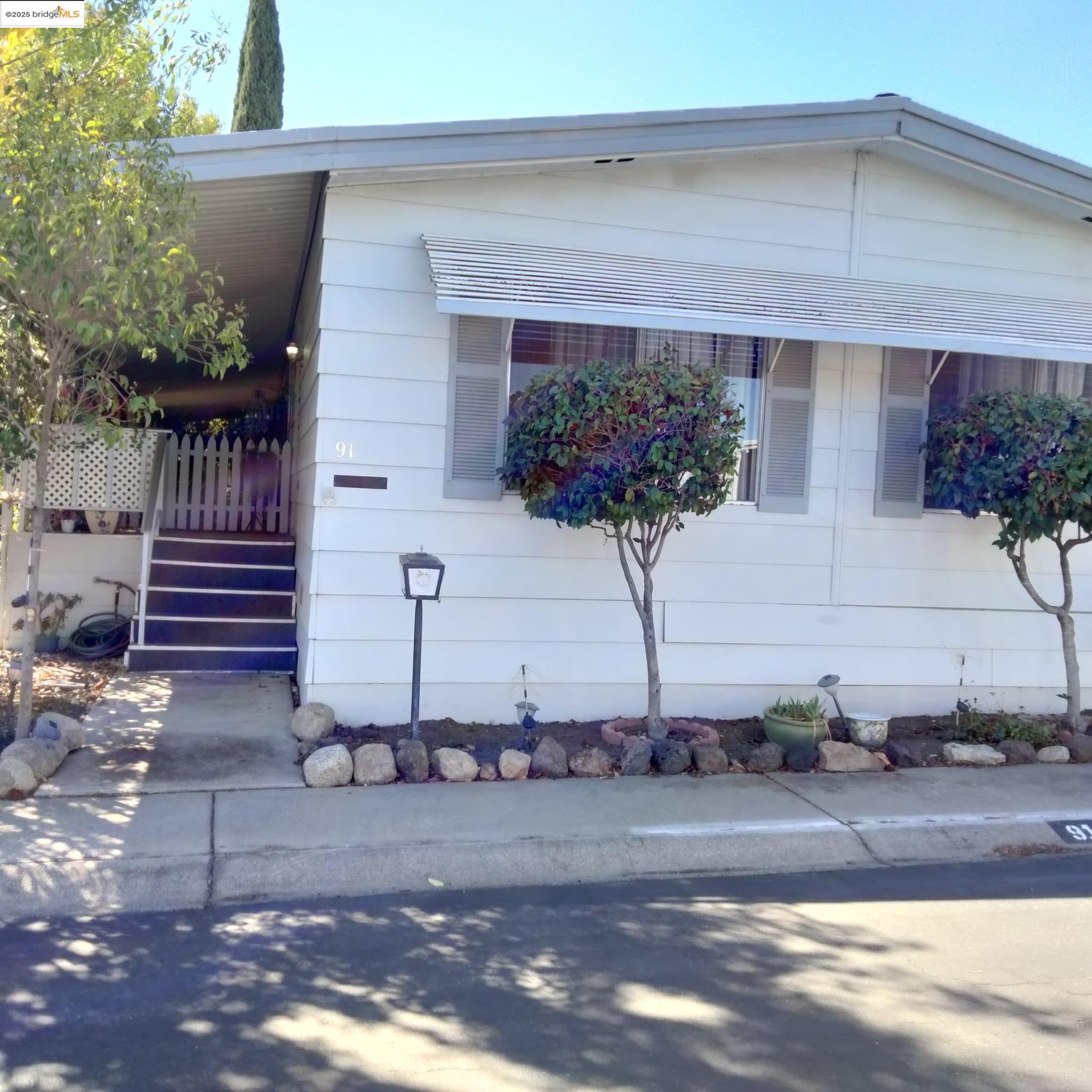 Detail Gallery Image 1 of 27 For 91 Diana Way, Antioch,  CA 94509-4415 - 2 Beds | 2 Baths