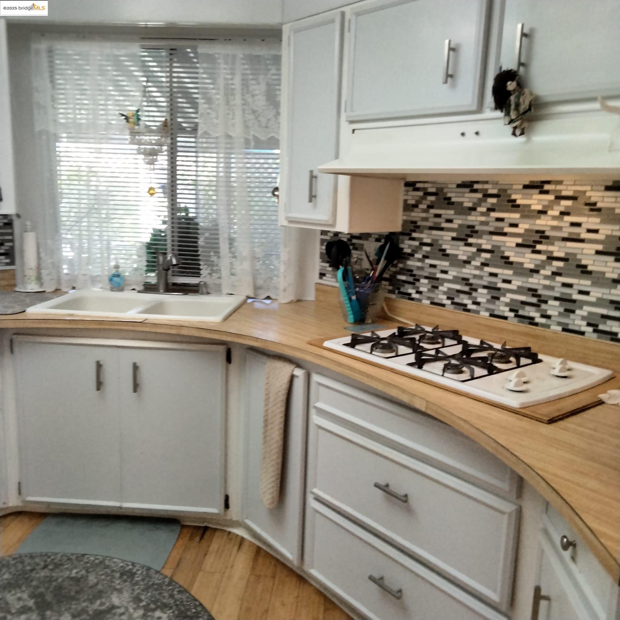 Detail Gallery Image 13 of 27 For 91 Diana Way, Antioch,  CA 94509-4415 - 2 Beds | 2 Baths