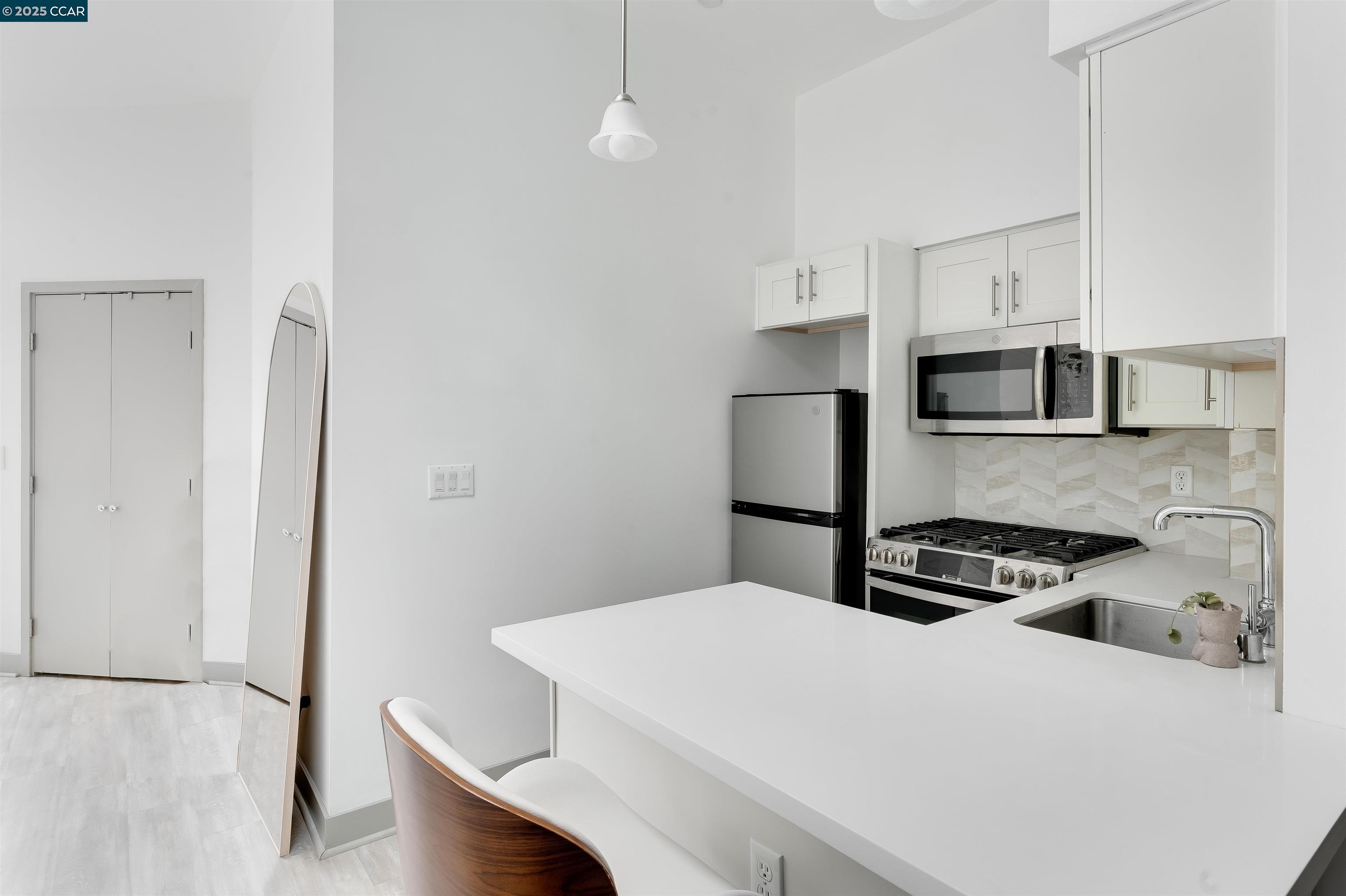 Photo #7: 41103191 Listing: Photo #7