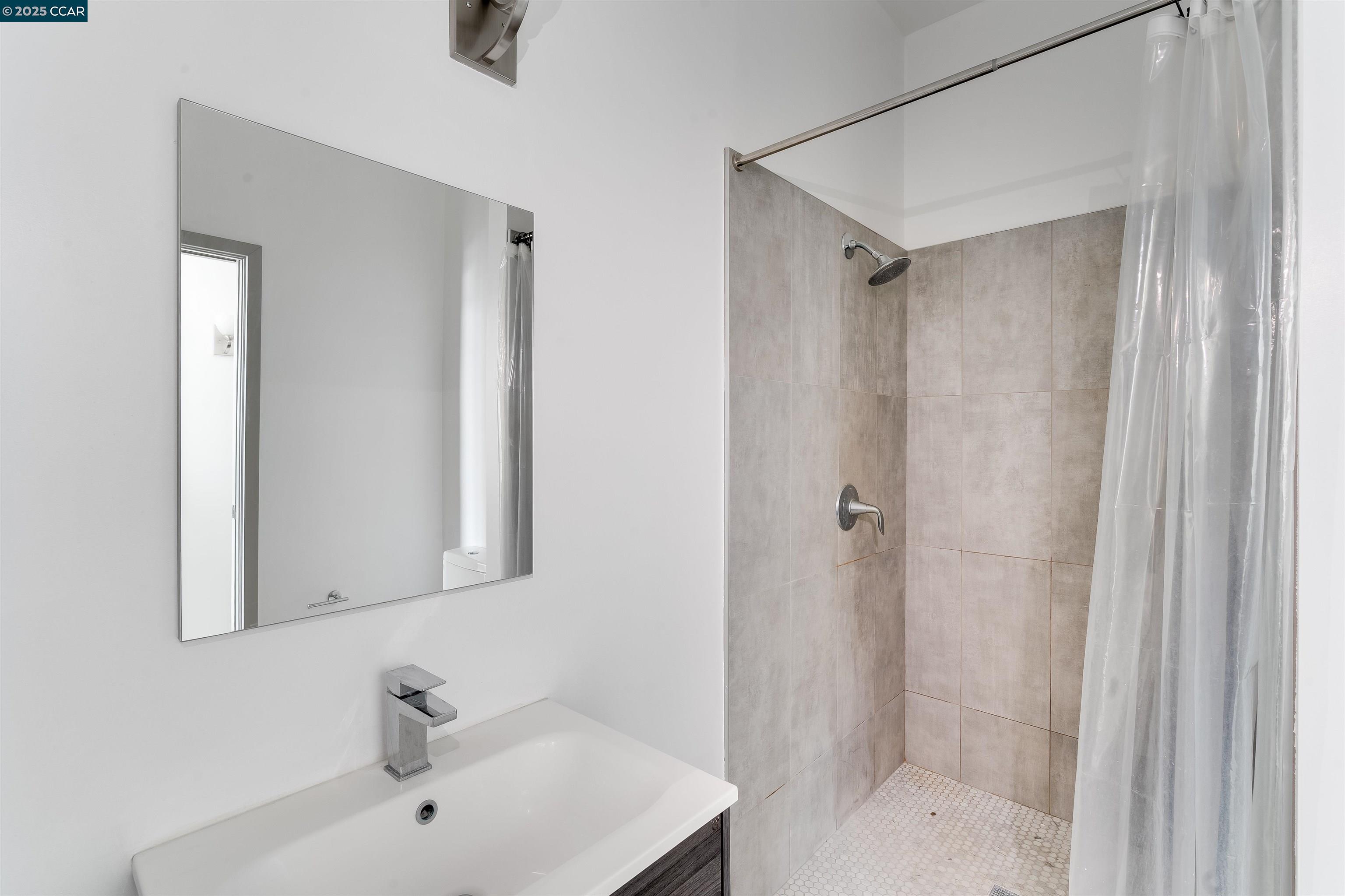 Photo #10: 41103191 Listing: Photo #10