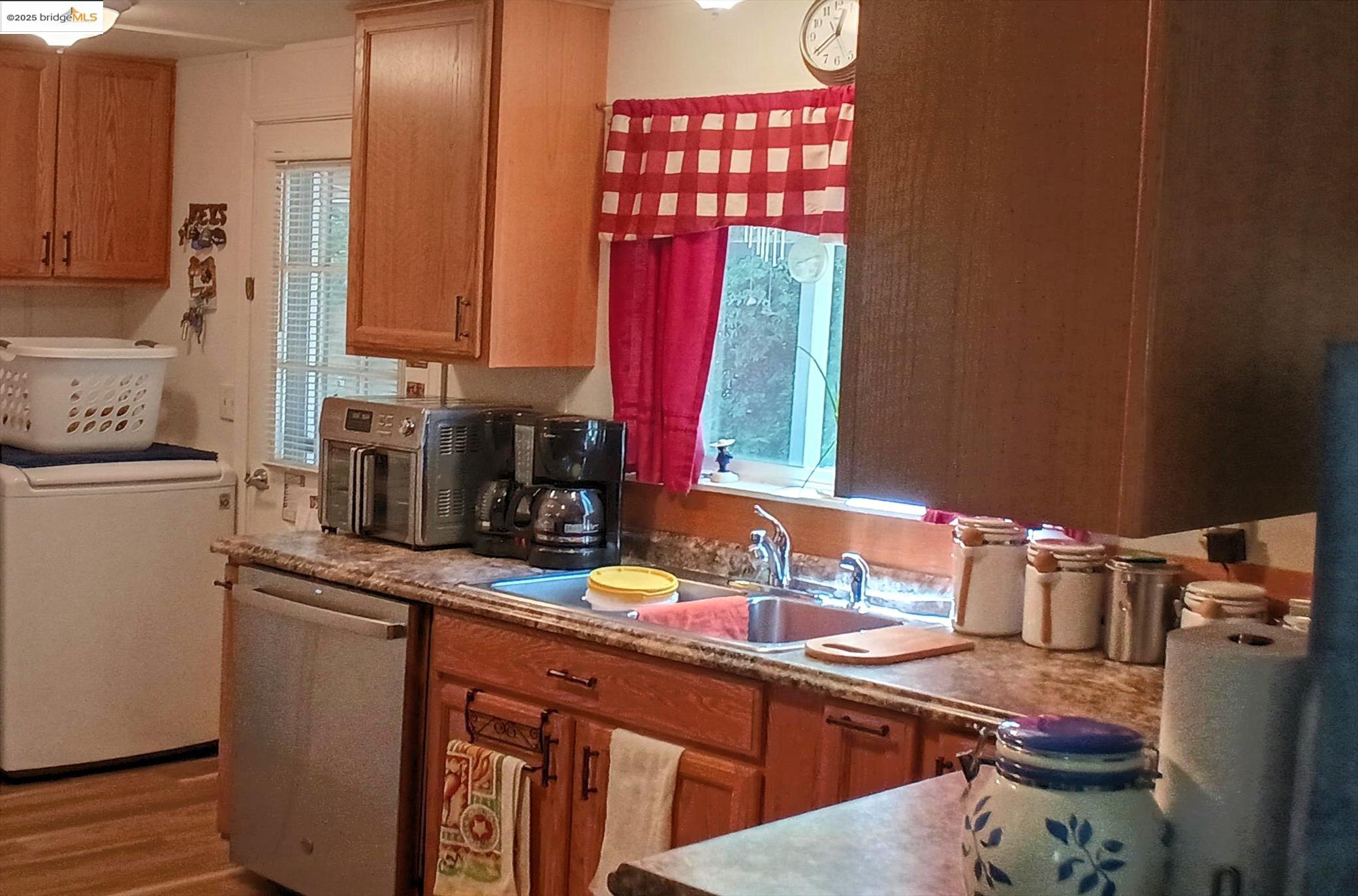 17645 State Highway 120, Big Oak Flat, California 95305, 3 Bedrooms Bedrooms, 5 Rooms Rooms,2 BathroomsBathrooms,Residential,For Sale,17645 State Highway 120,41103197