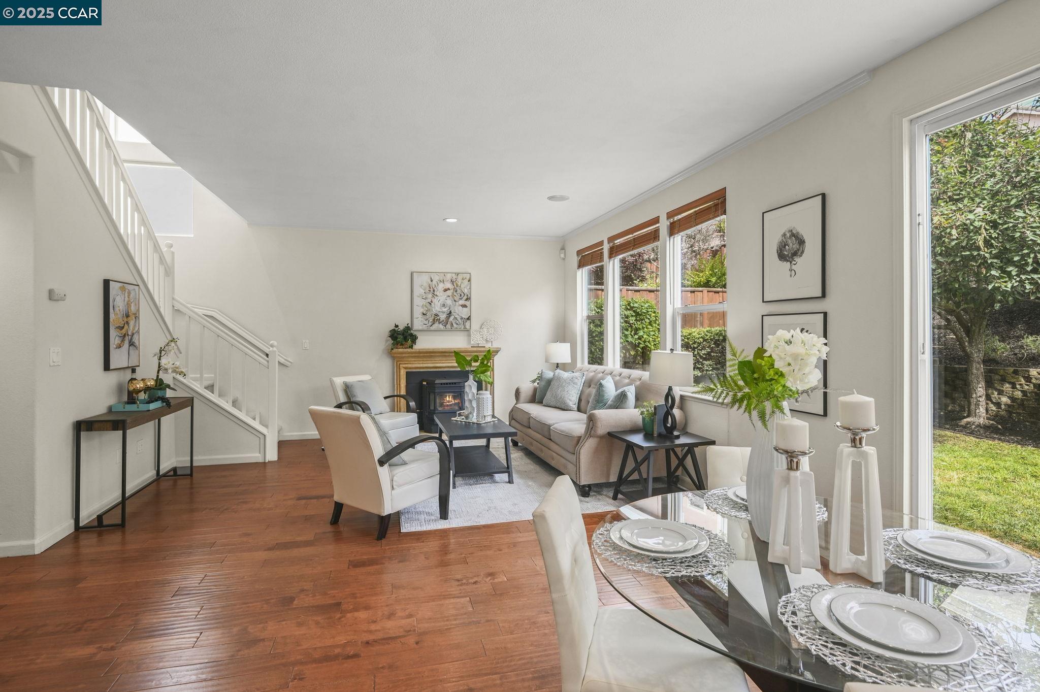 Detail Gallery Image 12 of 42 For 120 Woodcrest Dr, San Ramon,  CA 94583 - 4 Beds | 2/1 Baths