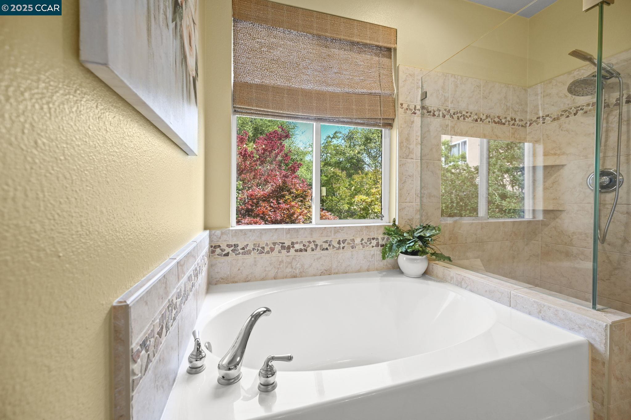 Detail Gallery Image 20 of 42 For 120 Woodcrest Dr, San Ramon,  CA 94583 - 4 Beds | 2/1 Baths