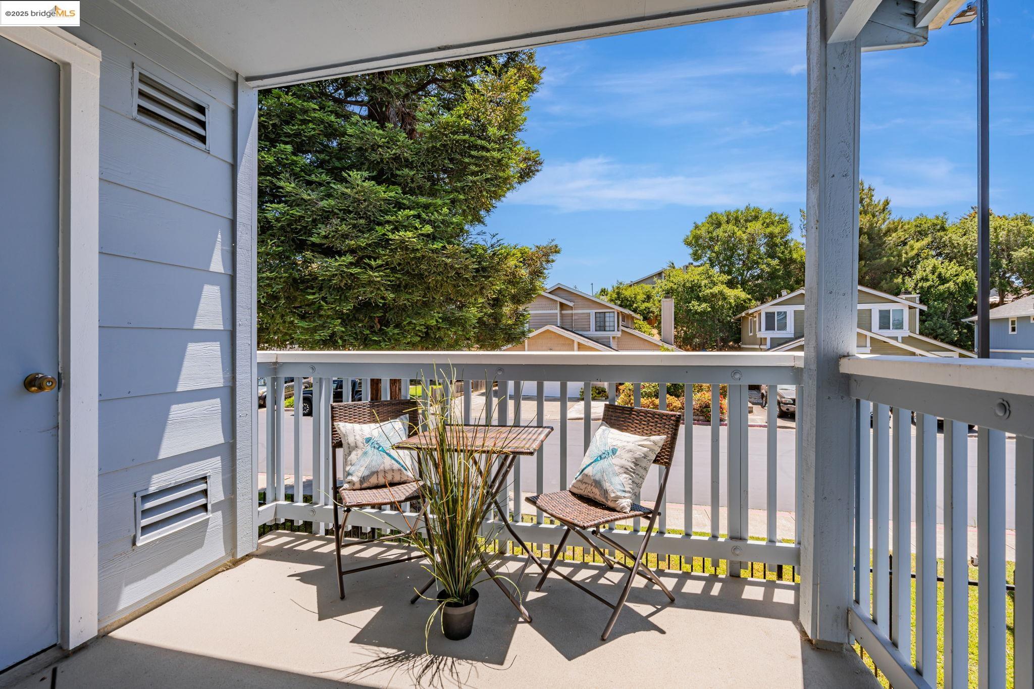 413 Lighthouse Dr, Vallejo, California 94590, 2 Bedrooms Bedrooms, 6 Rooms Rooms,1 BathroomBathrooms,Residential,For Sale,413 Lighthouse Dr,41103209