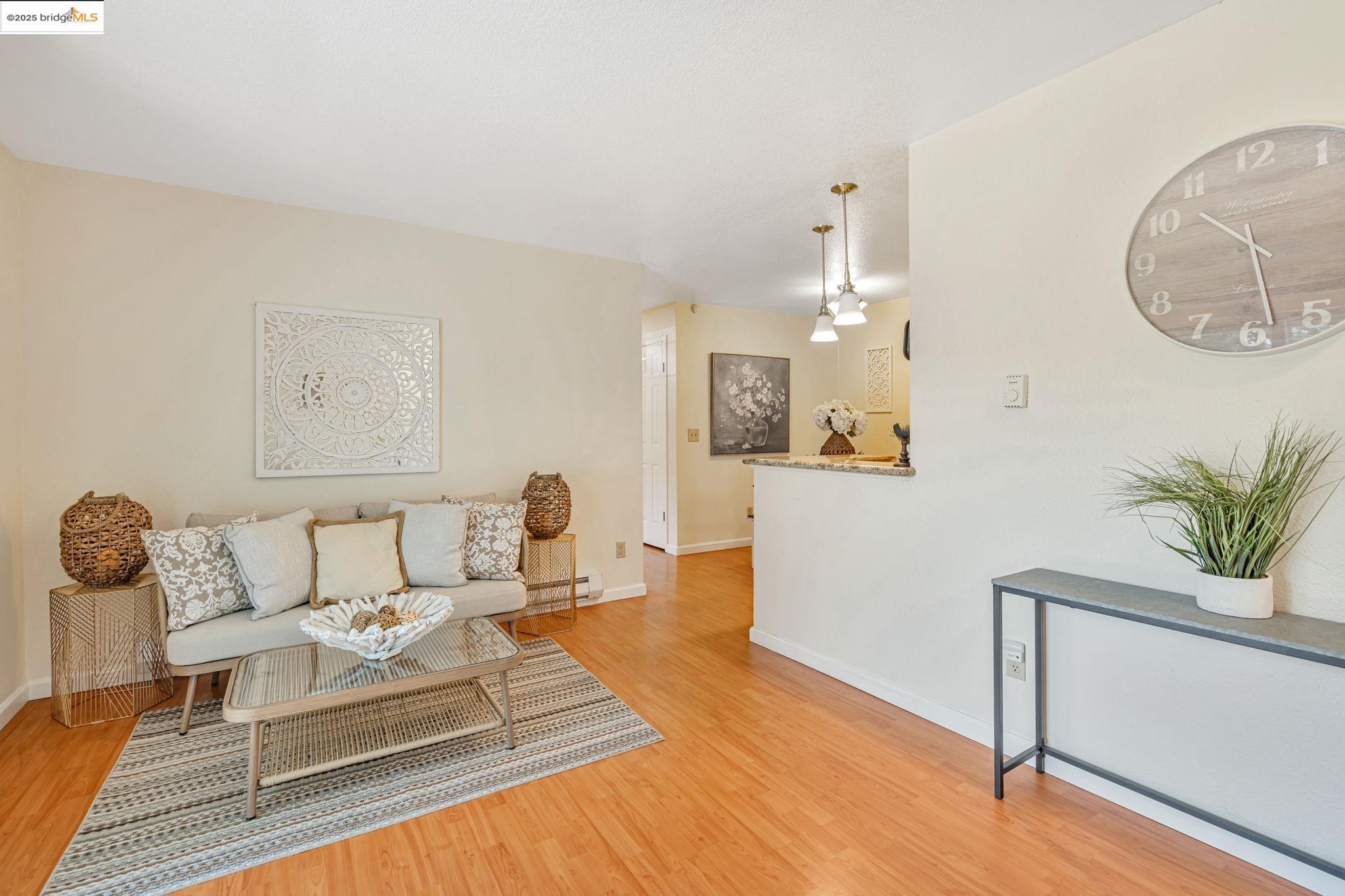 413 Lighthouse Dr, Vallejo, California 94590, 2 Bedrooms Bedrooms, 6 Rooms Rooms,1 BathroomBathrooms,Residential,For Sale,413 Lighthouse Dr,41103209