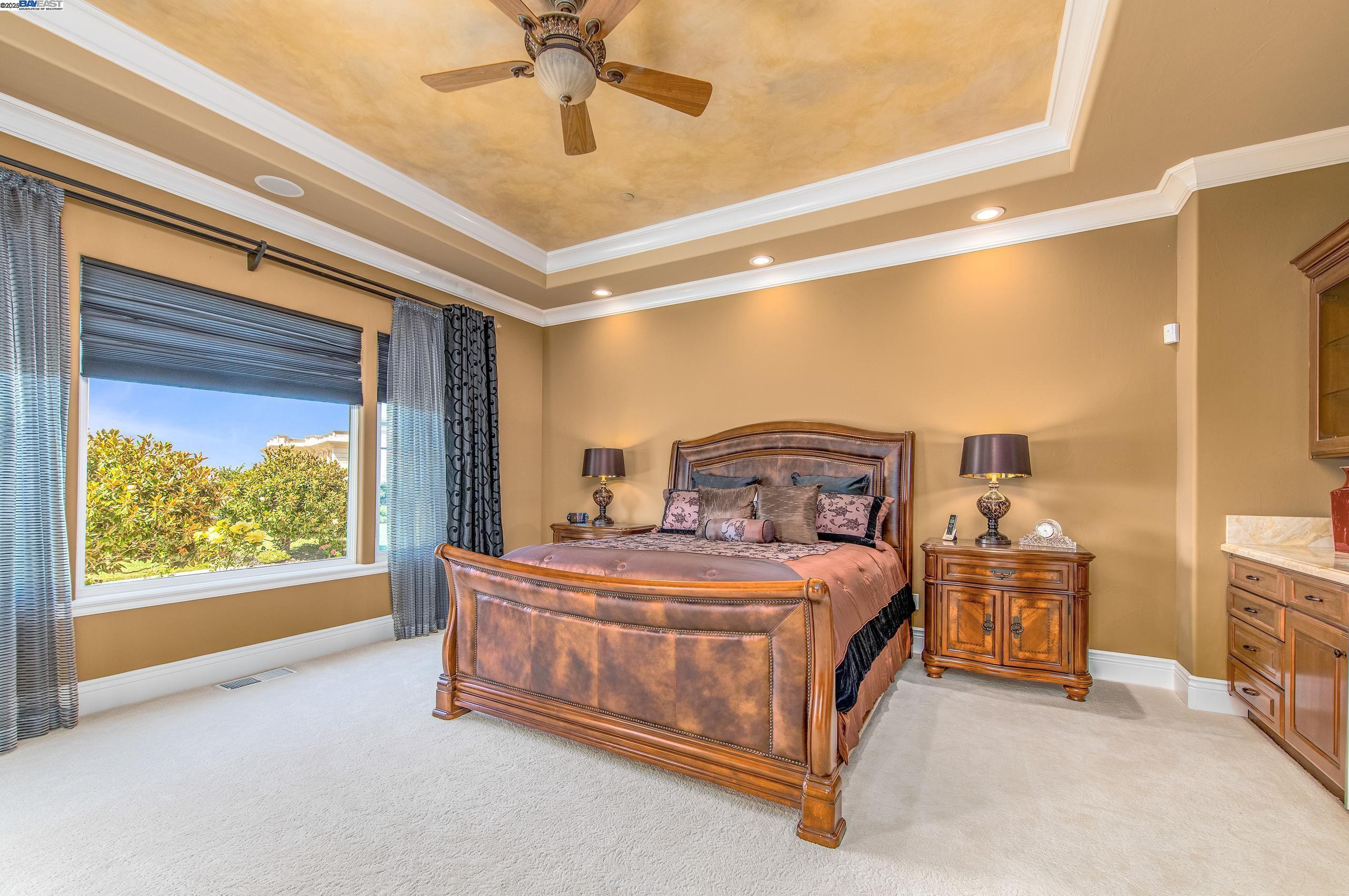 Detail Gallery Image 18 of 44 For 1916 Ticino Ct, Pleasanton,  CA 94566 - 5 Beds | 6/1 Baths