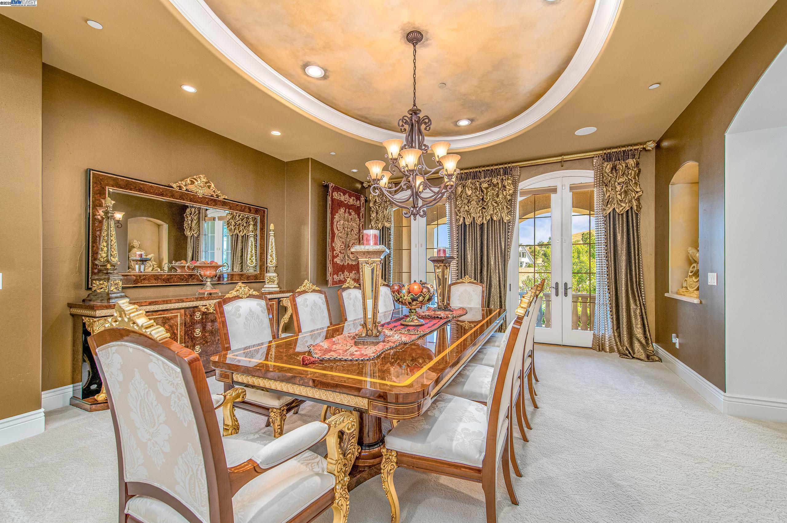 Detail Gallery Image 4 of 44 For 1916 Ticino Ct, Pleasanton,  CA 94566 - 5 Beds | 6/1 Baths