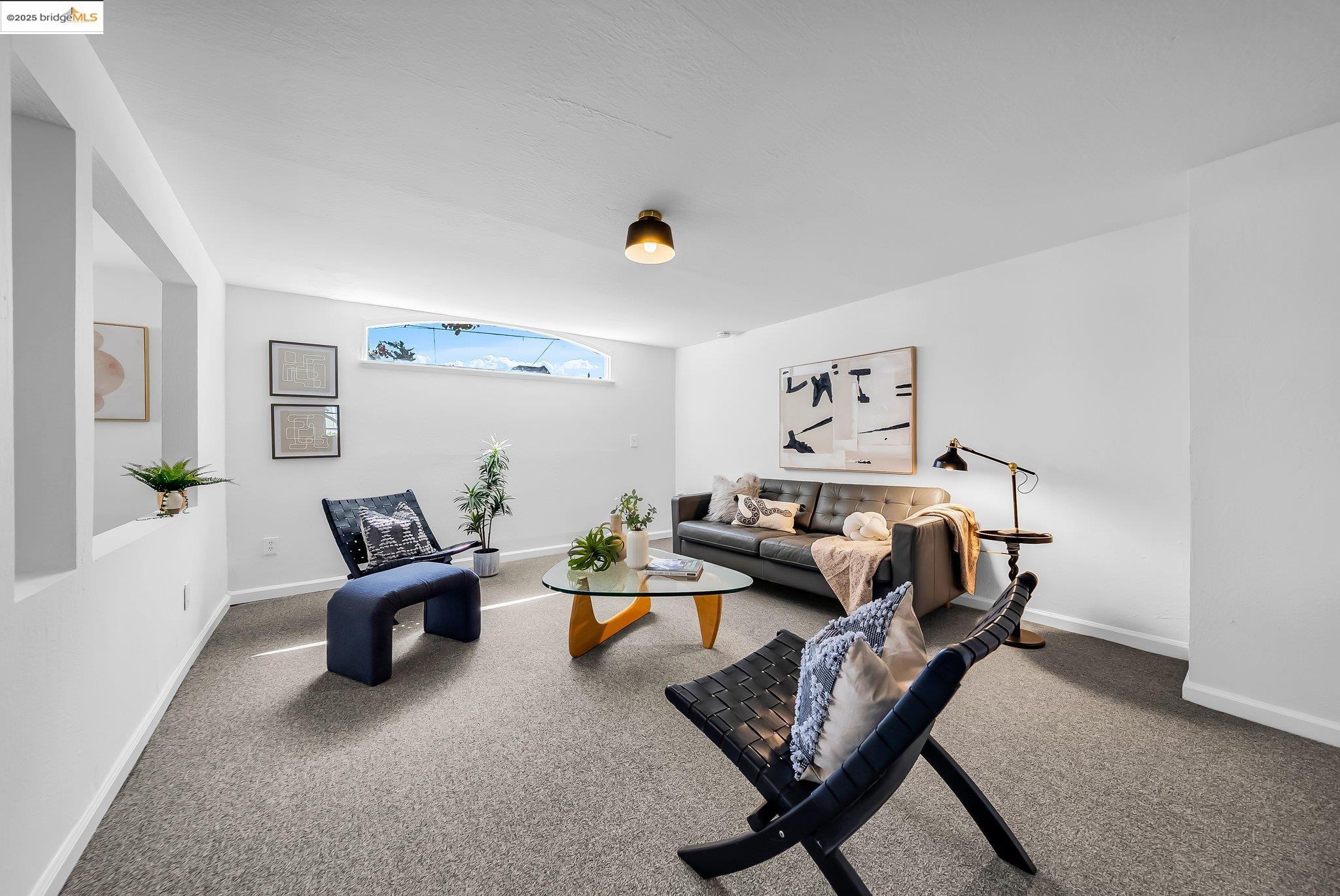 Detail Gallery Image 23 of 60 For 5605 Picardy Dr, Oakland,  CA 94605 - 3 Beds | 1/1 Baths