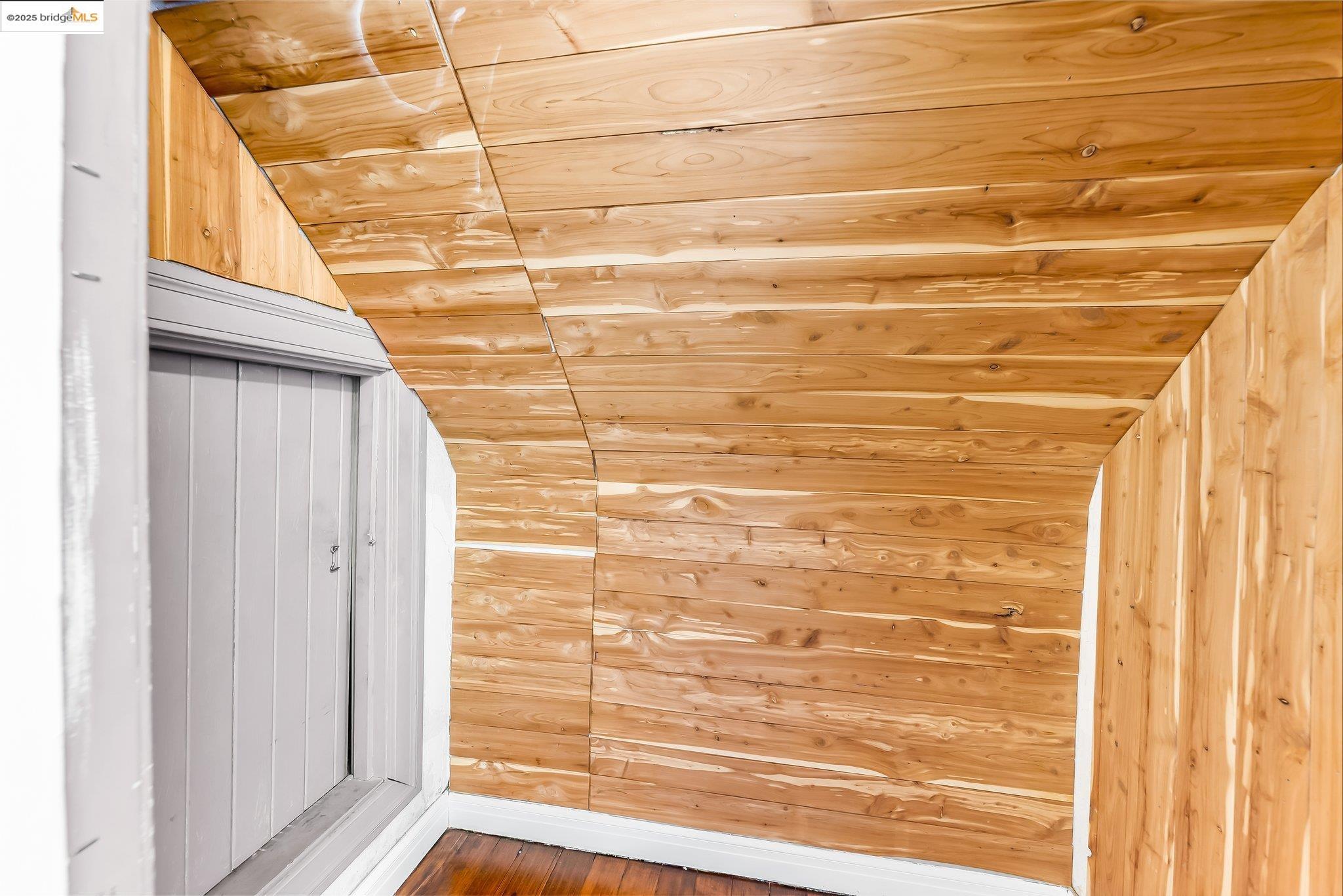 Detail Gallery Image 42 of 60 For 5605 Picardy Dr, Oakland,  CA 94605 - 3 Beds | 1/1 Baths