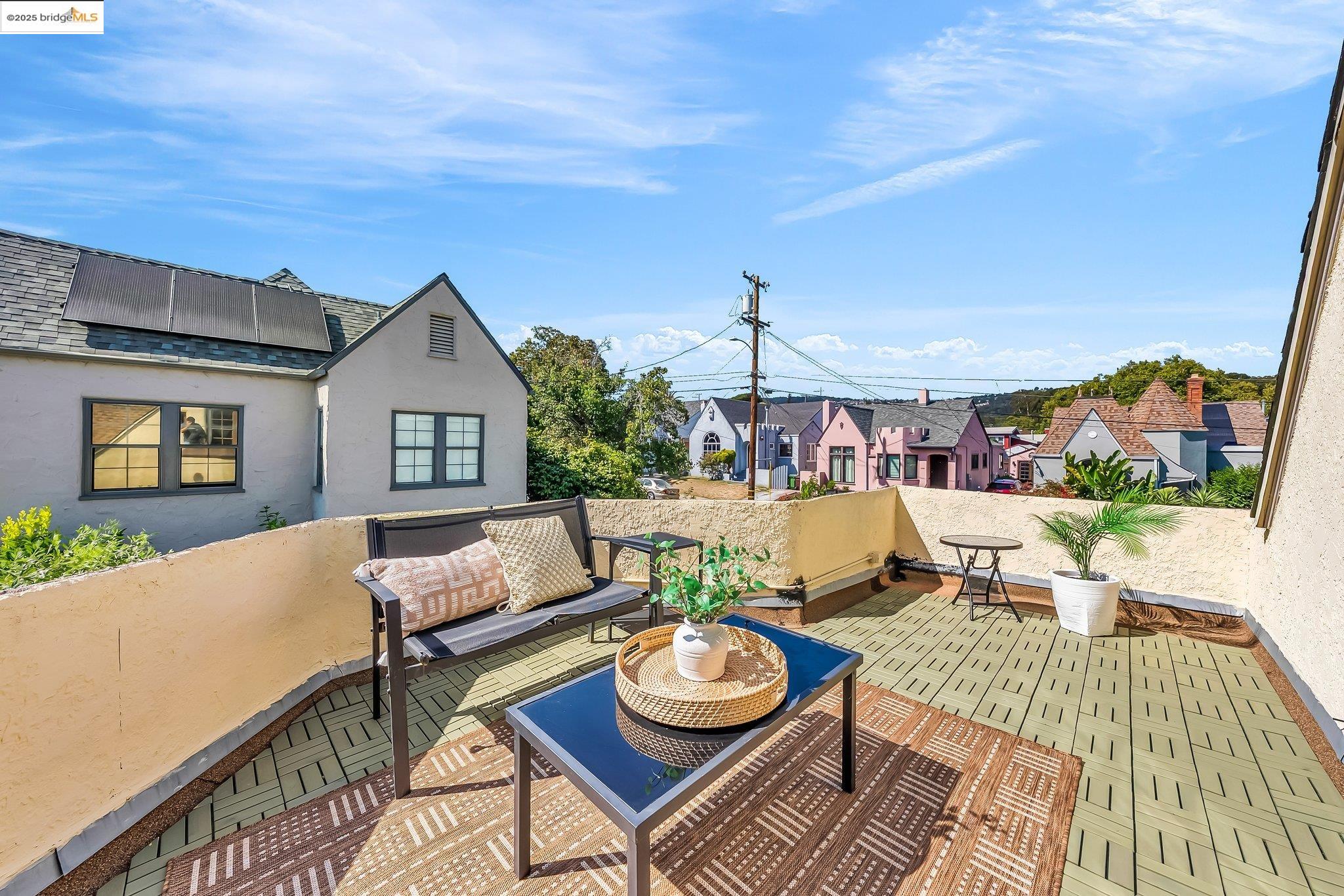 Detail Gallery Image 48 of 60 For 5605 Picardy Dr, Oakland,  CA 94605 - 3 Beds | 1/1 Baths