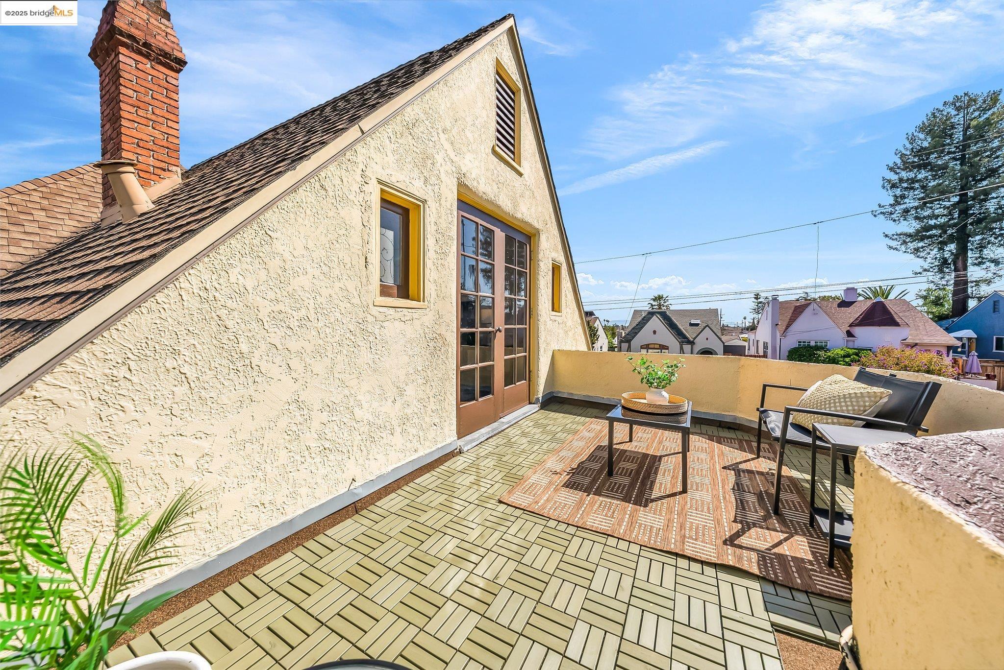 Detail Gallery Image 49 of 60 For 5605 Picardy Dr, Oakland,  CA 94605 - 3 Beds | 1/1 Baths