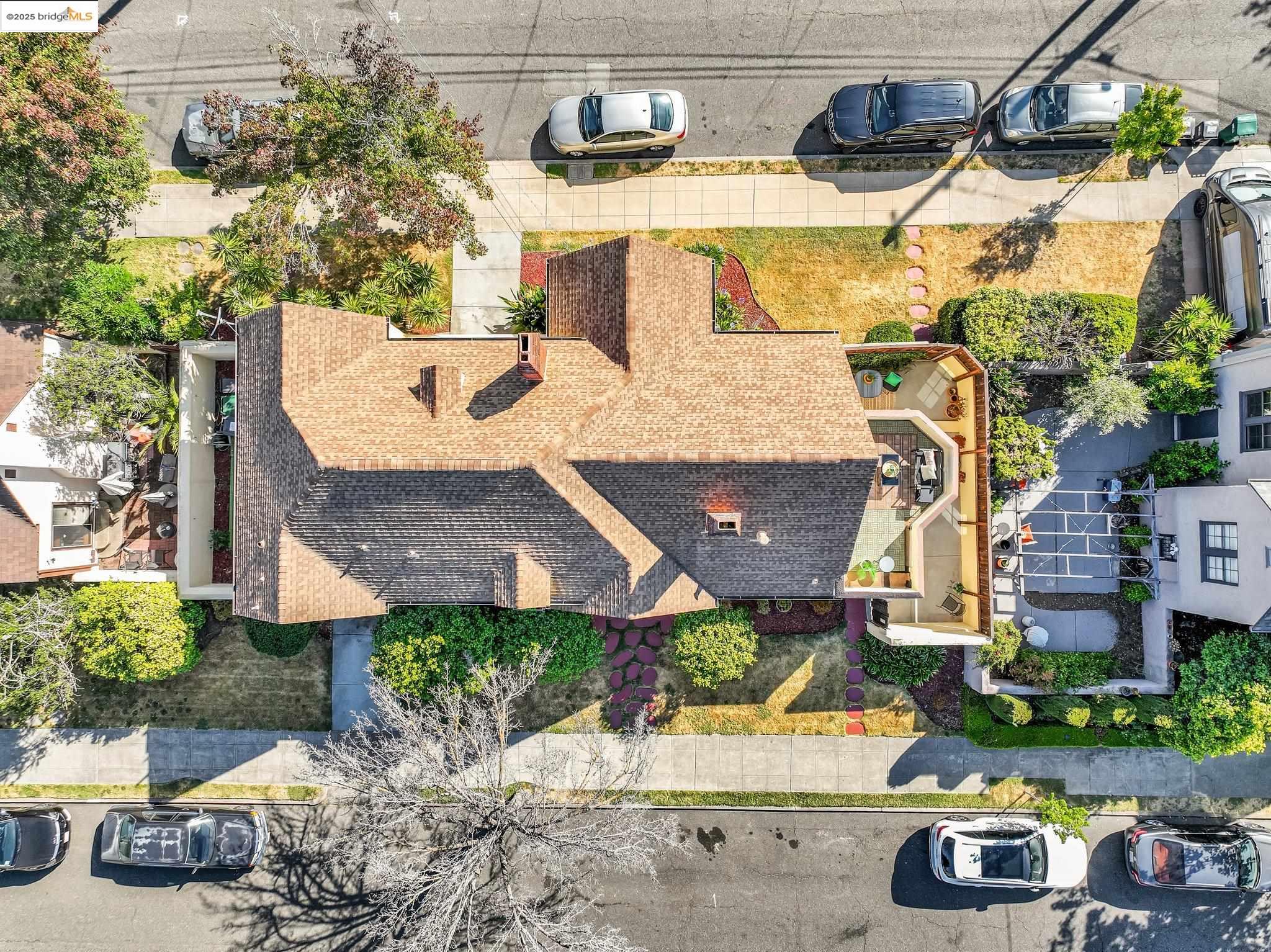 Detail Gallery Image 56 of 60 For 5605 Picardy Dr, Oakland,  CA 94605 - 3 Beds | 1/1 Baths