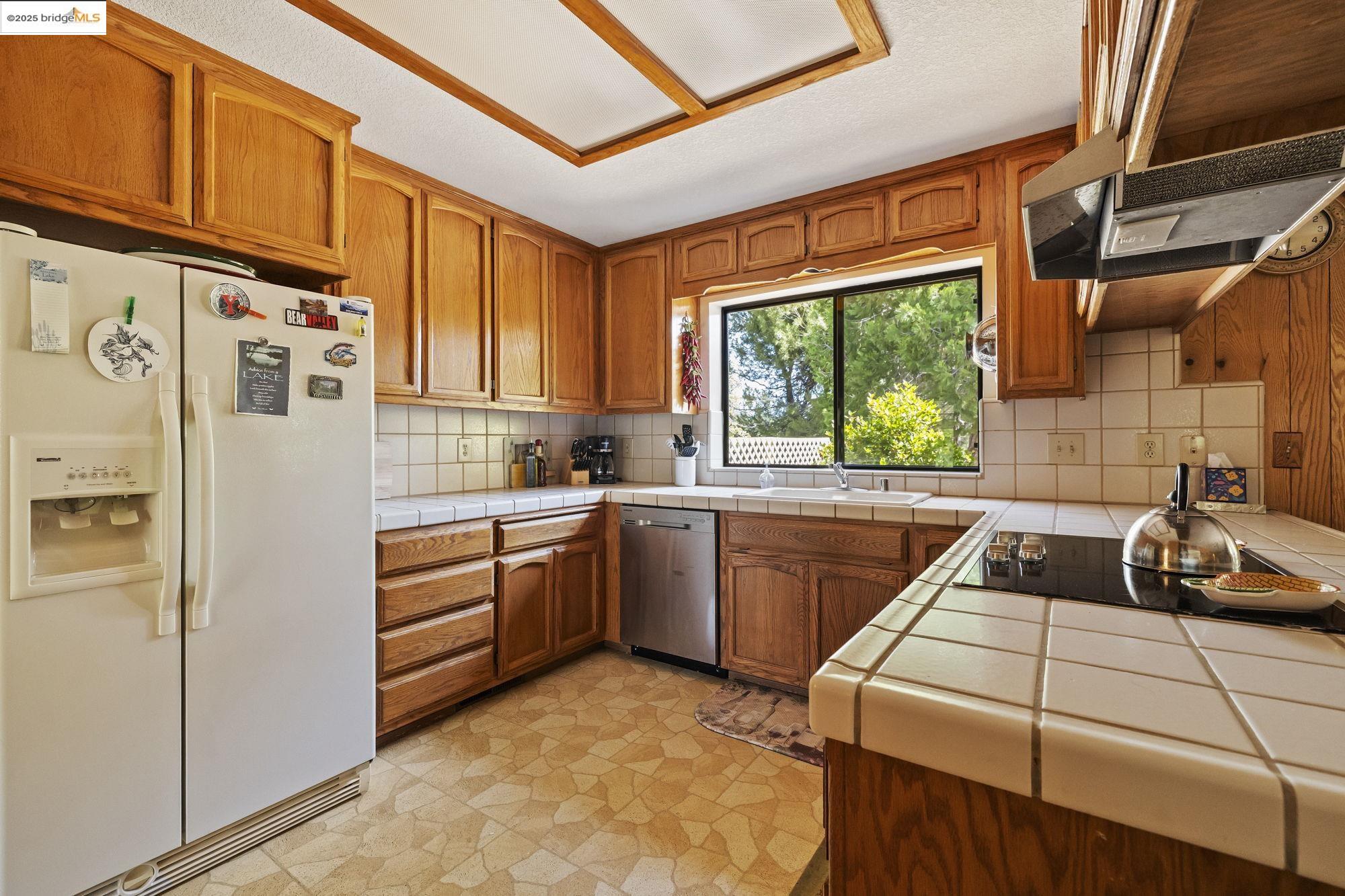 Detail Gallery Image 13 of 43 For 20696 Longview St, Groveland,  CA 95321 - 3 Beds | 3 Baths