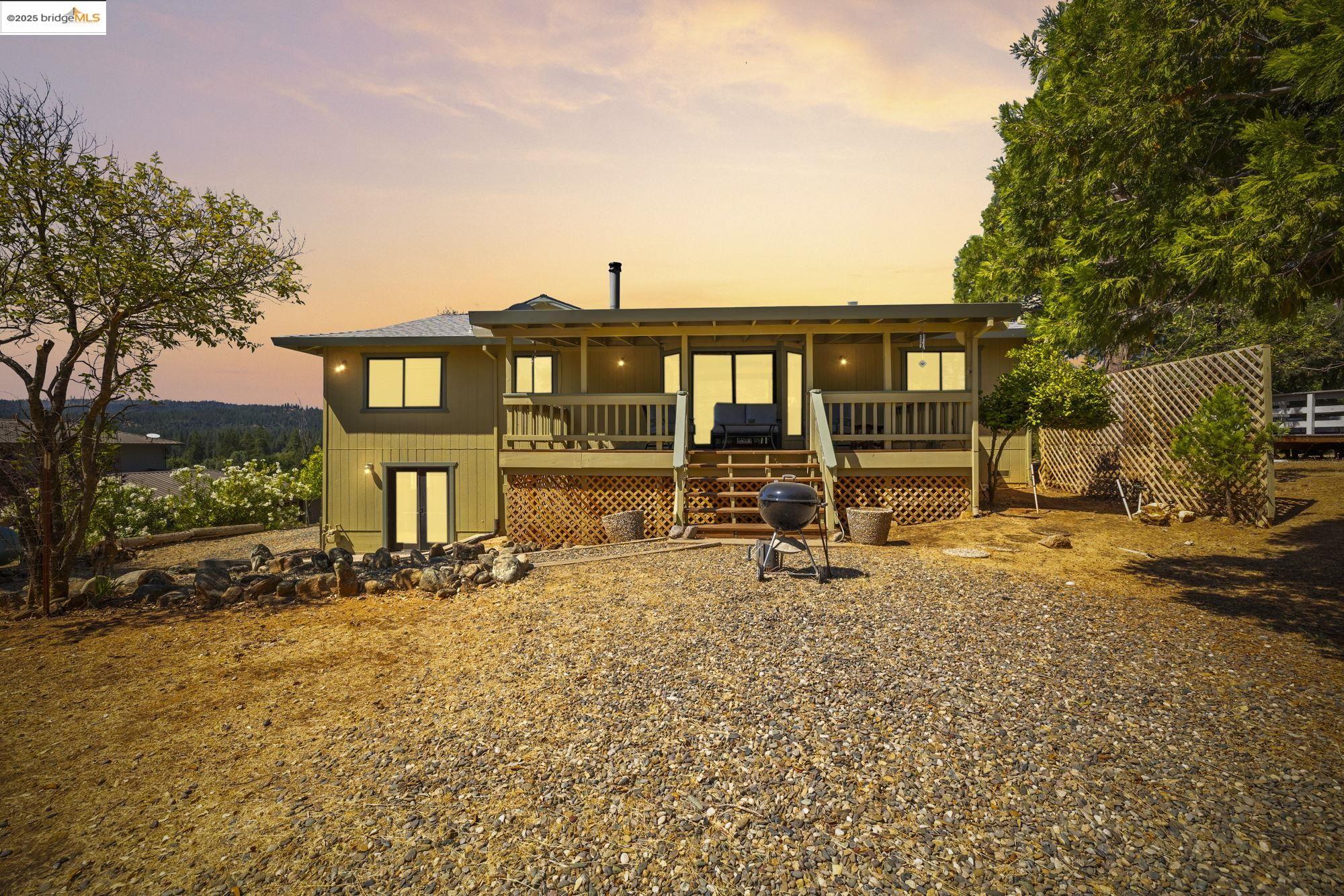 Detail Gallery Image 33 of 43 For 20696 Longview St, Groveland,  CA 95321 - 3 Beds | 3 Baths