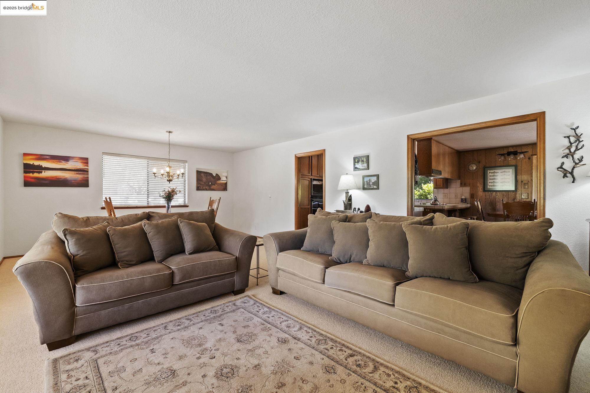 Detail Gallery Image 7 of 43 For 20696 Longview St, Groveland,  CA 95321 - 3 Beds | 3 Baths