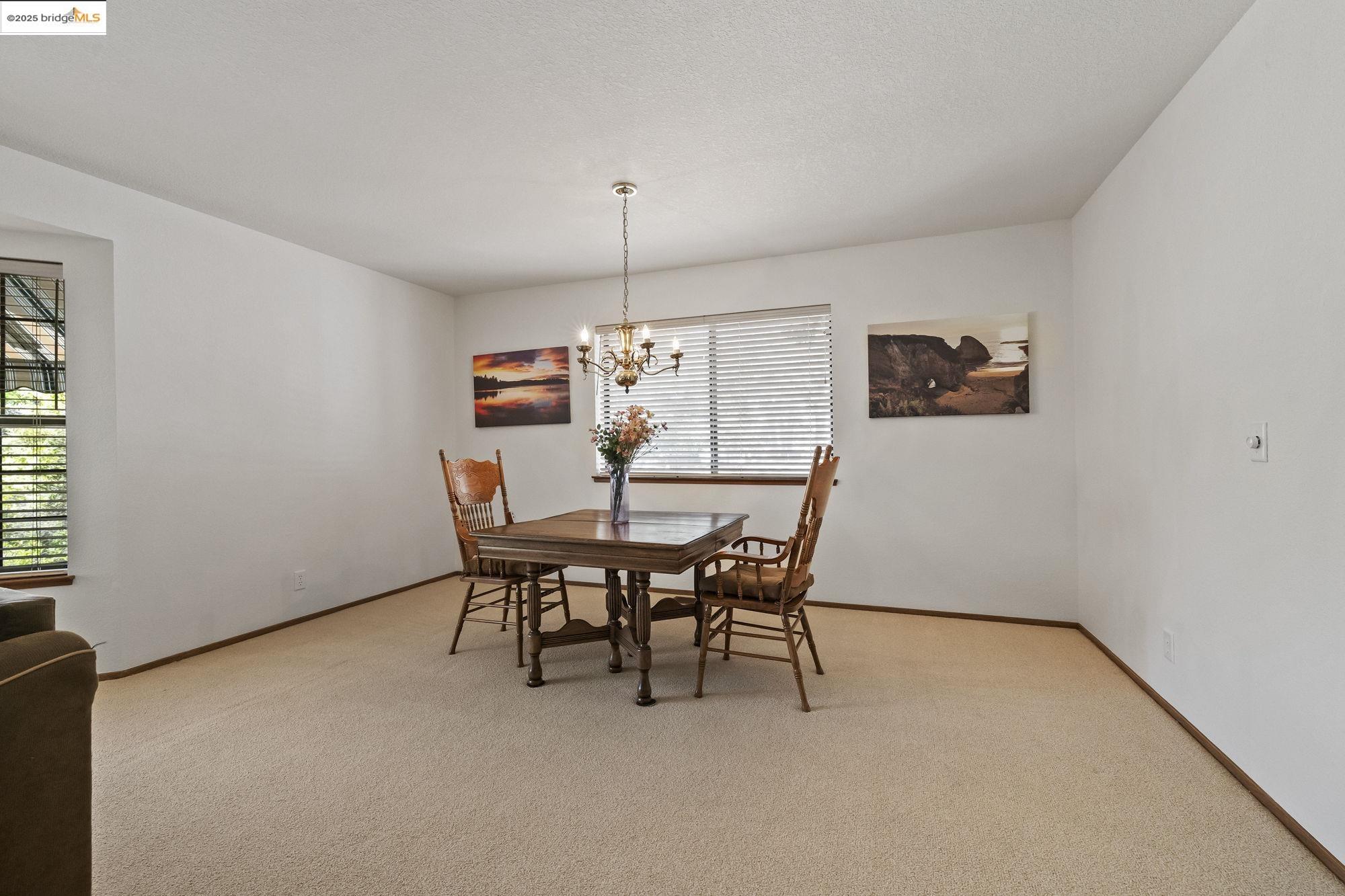 Detail Gallery Image 10 of 43 For 20696 Longview St, Groveland,  CA 95321 - 3 Beds | 3 Baths