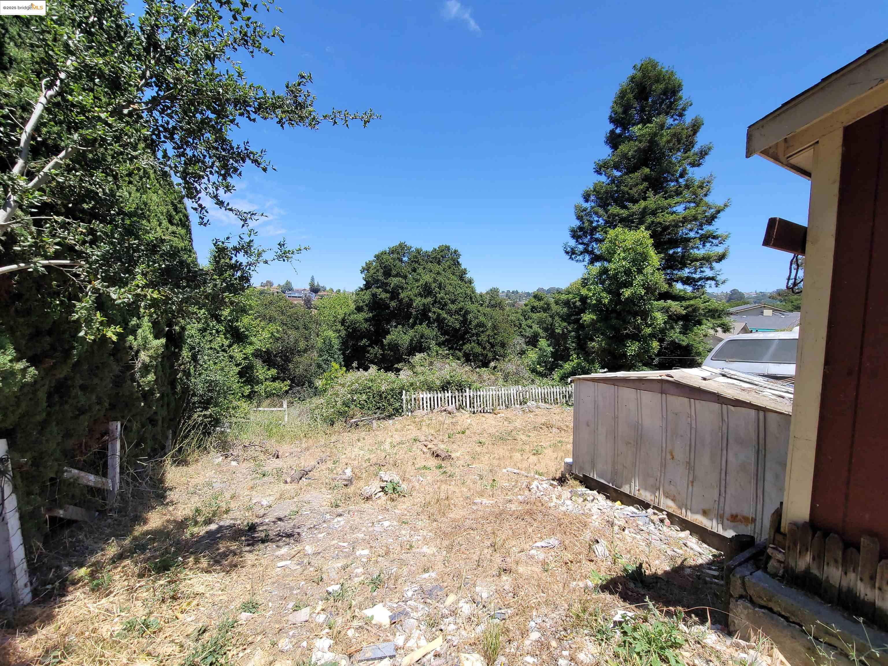 27030 Parkside Dr, Hayward, California 94542, 4 Bedrooms Bedrooms, 6 Rooms Rooms,2 BathroomsBathrooms,Residential,For Sale,27030 Parkside Dr,41103221