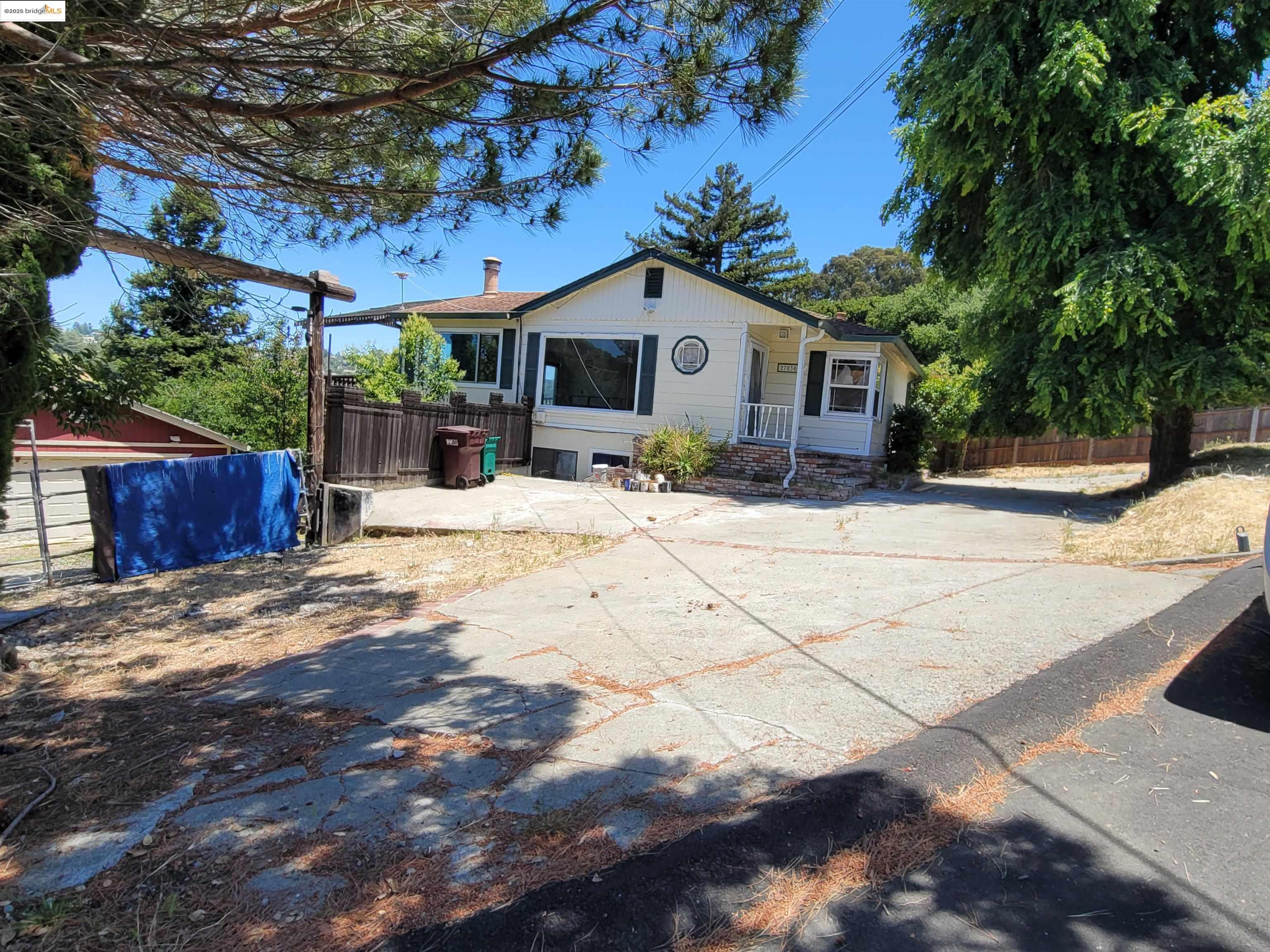 27030 Parkside Dr, Hayward, California 94542, 4 Bedrooms Bedrooms, 6 Rooms Rooms,2 BathroomsBathrooms,Residential,For Sale,27030 Parkside Dr,41103221