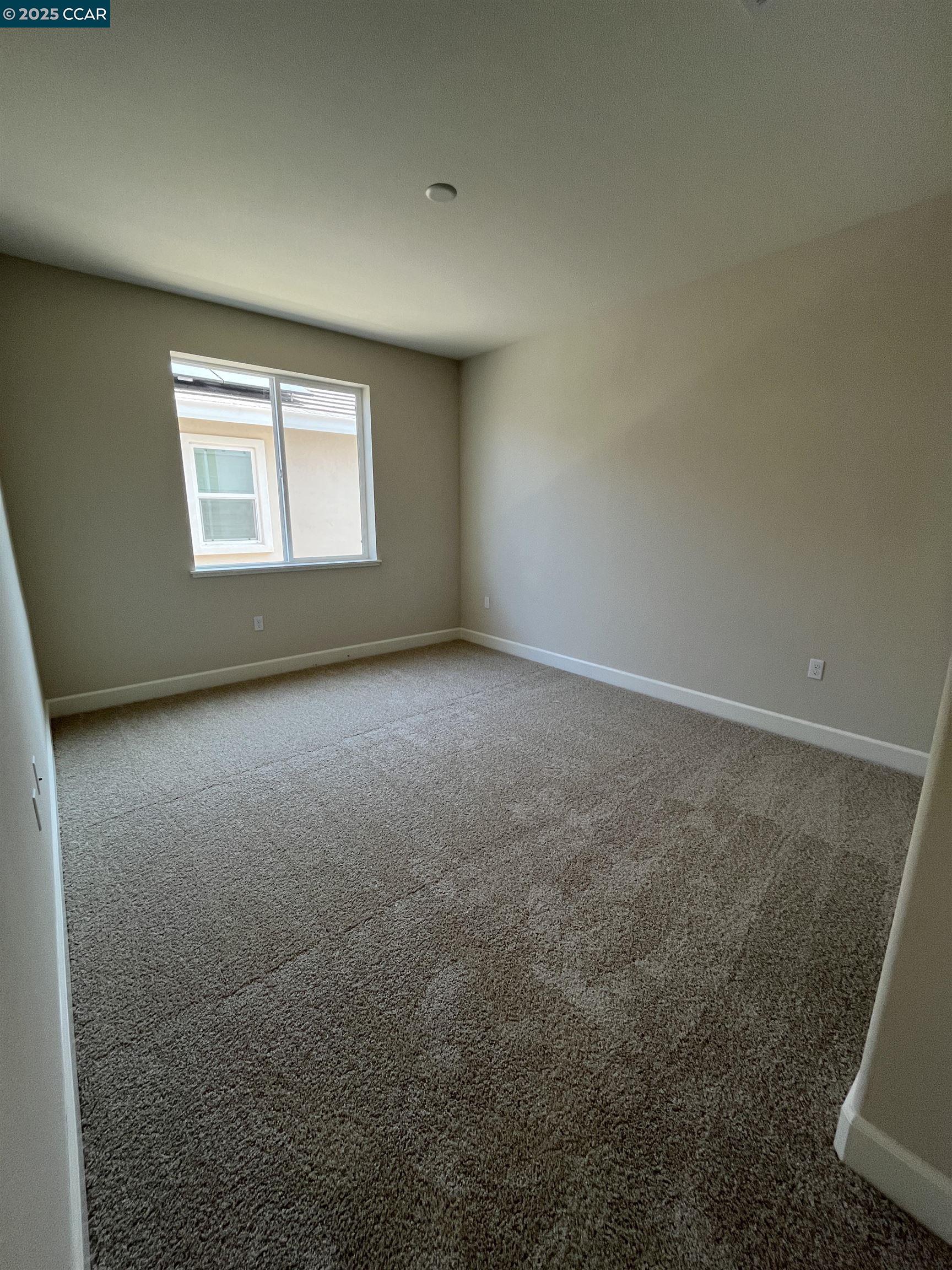 131 Orchard Way, Pittsburg, California 94565, 5 Bedrooms Bedrooms, 9 Rooms Rooms,3 BathroomsBathrooms,Residential,For Sale,131 Orchard Way,41103222