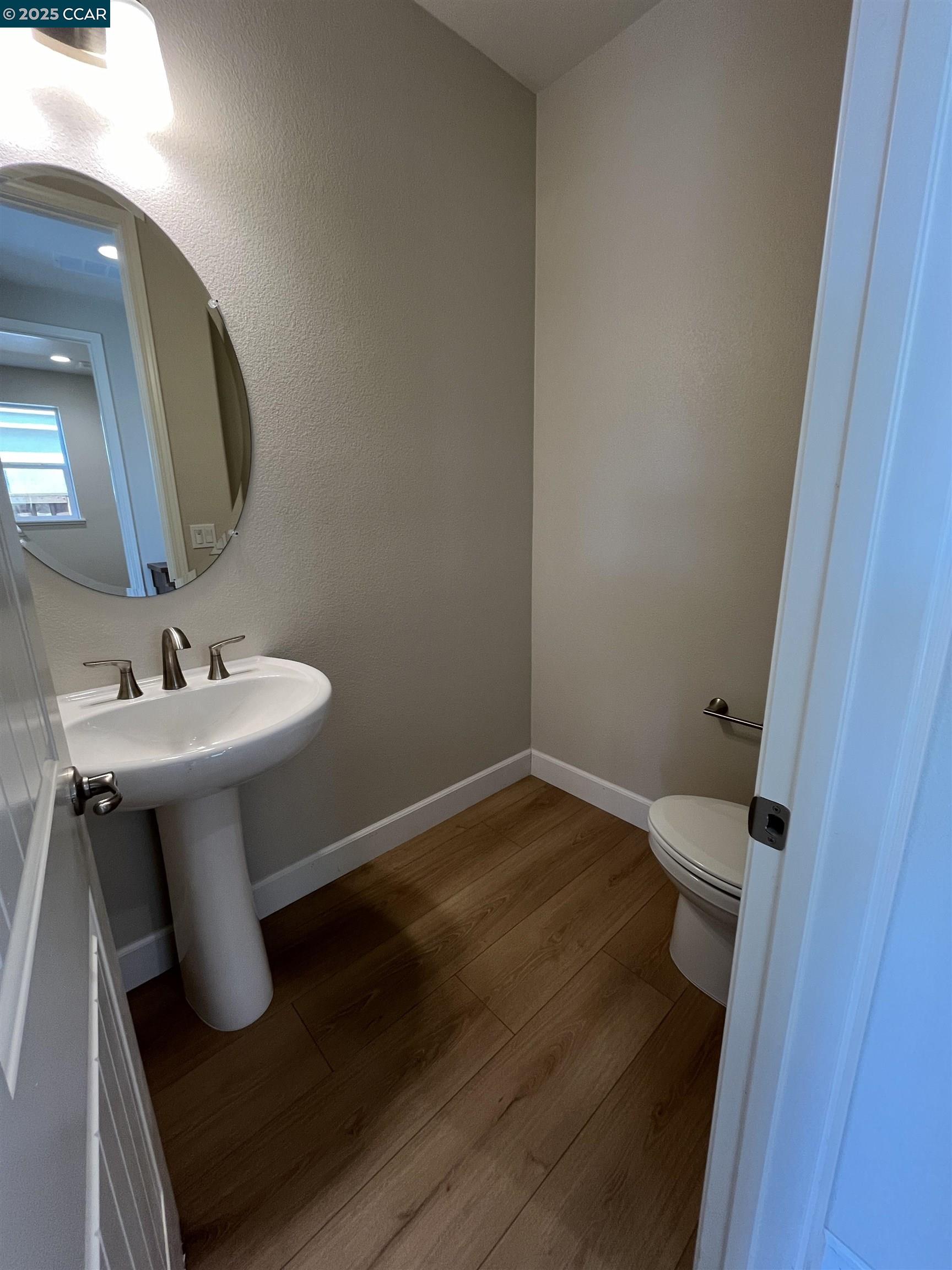 131 Orchard Way, Pittsburg, California 94565, 5 Bedrooms Bedrooms, 9 Rooms Rooms,3 BathroomsBathrooms,Residential,For Sale,131 Orchard Way,41103222