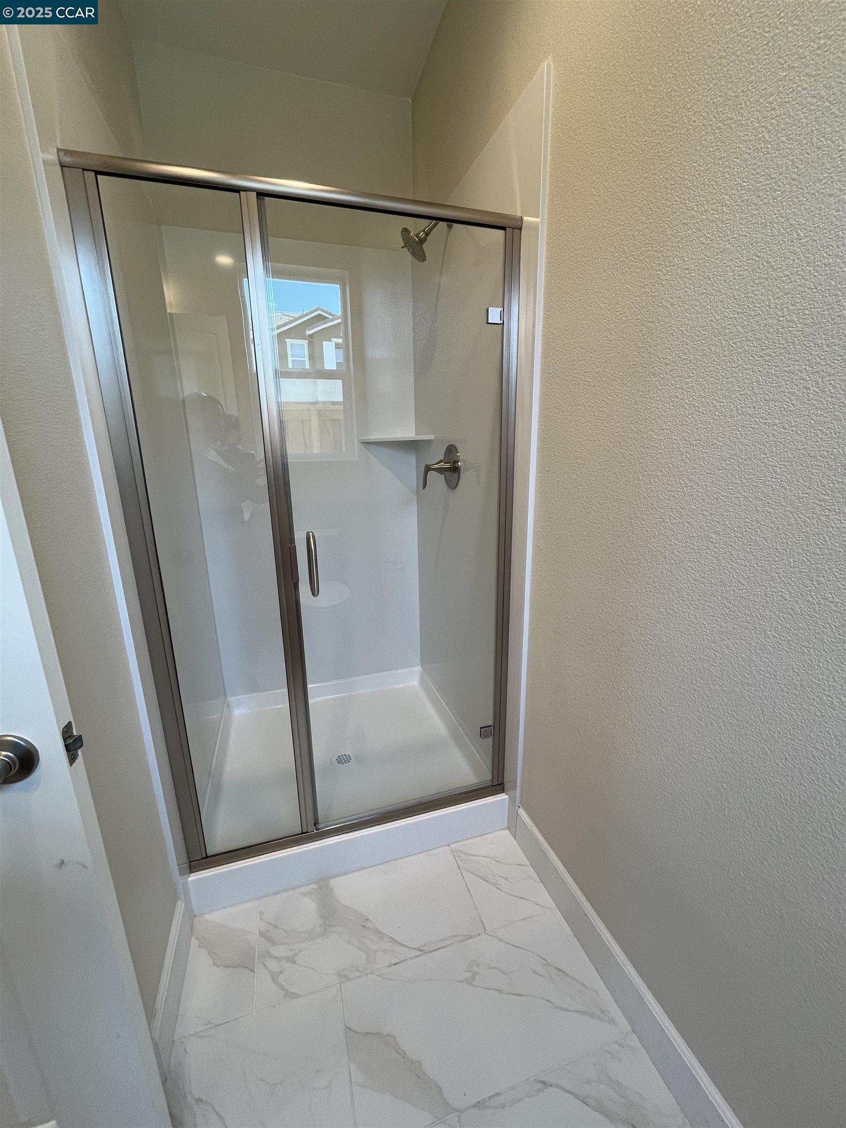 131 Orchard Way, Pittsburg, California 94565, 5 Bedrooms Bedrooms, 9 Rooms Rooms,3 BathroomsBathrooms,Residential,For Sale,131 Orchard Way,41103222